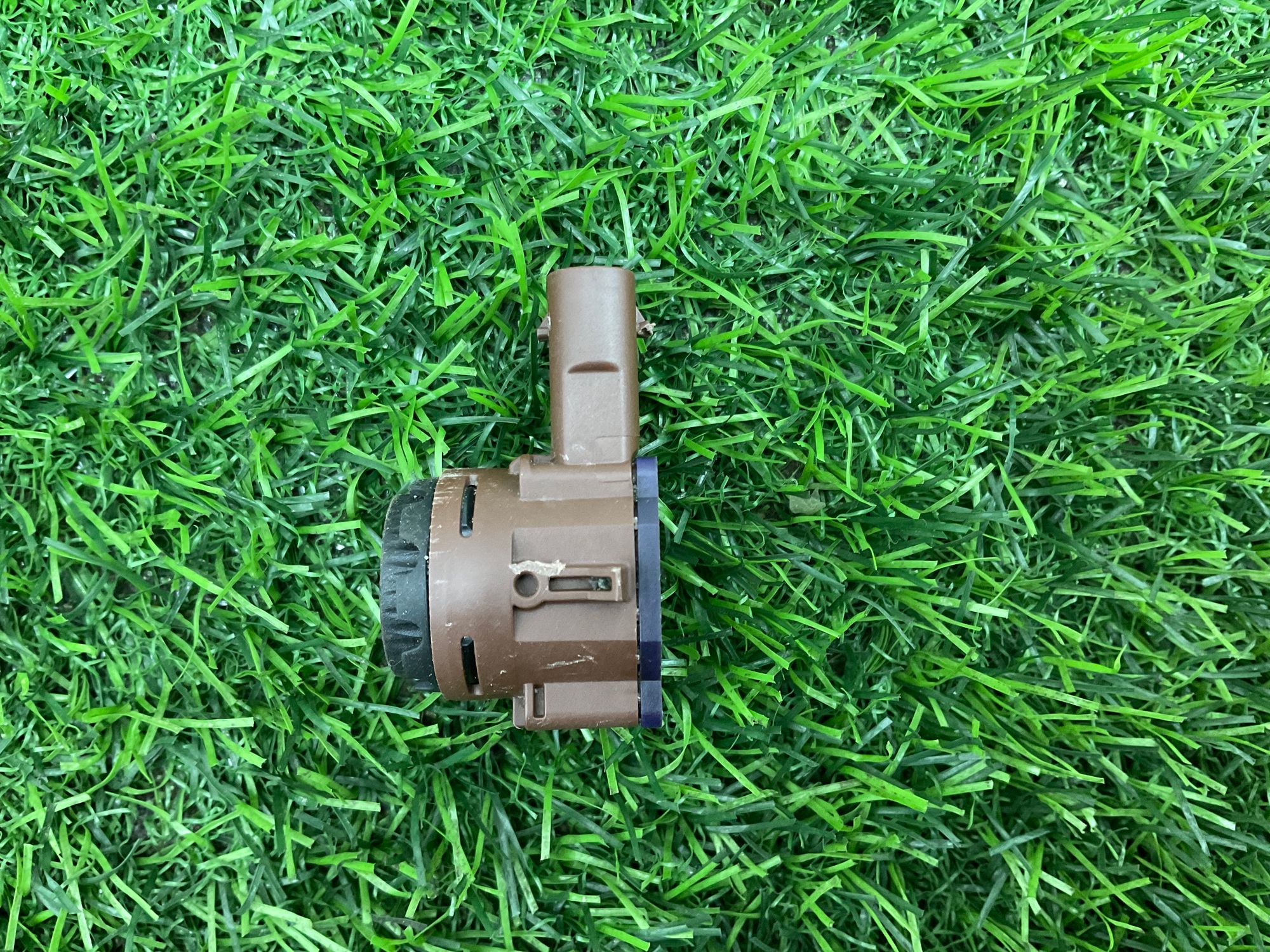 https://ycs.partsauto.market/partsauto-images/thmbs/userImages/h353NjtZg3VDP19b5HMt7LlpbQ93/part/60412fe1-af6c-44b9-9e1a-0b69078bd4c8_1740660512252.jpg