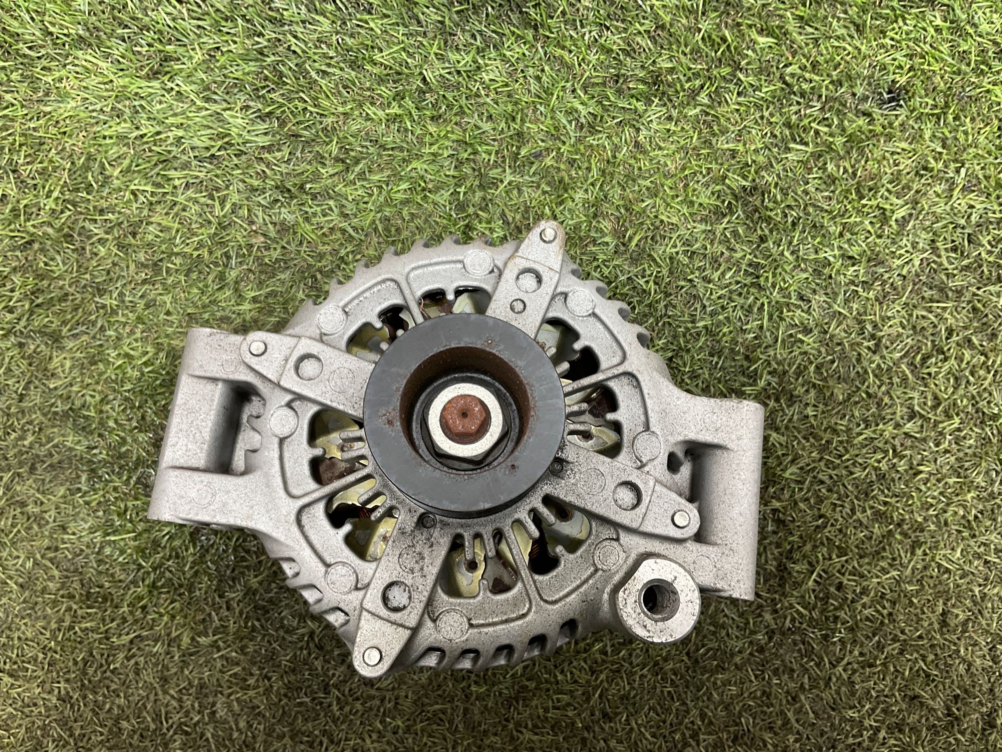 Генератор BMW X5 F15 2018, 7000 рублей, Москва