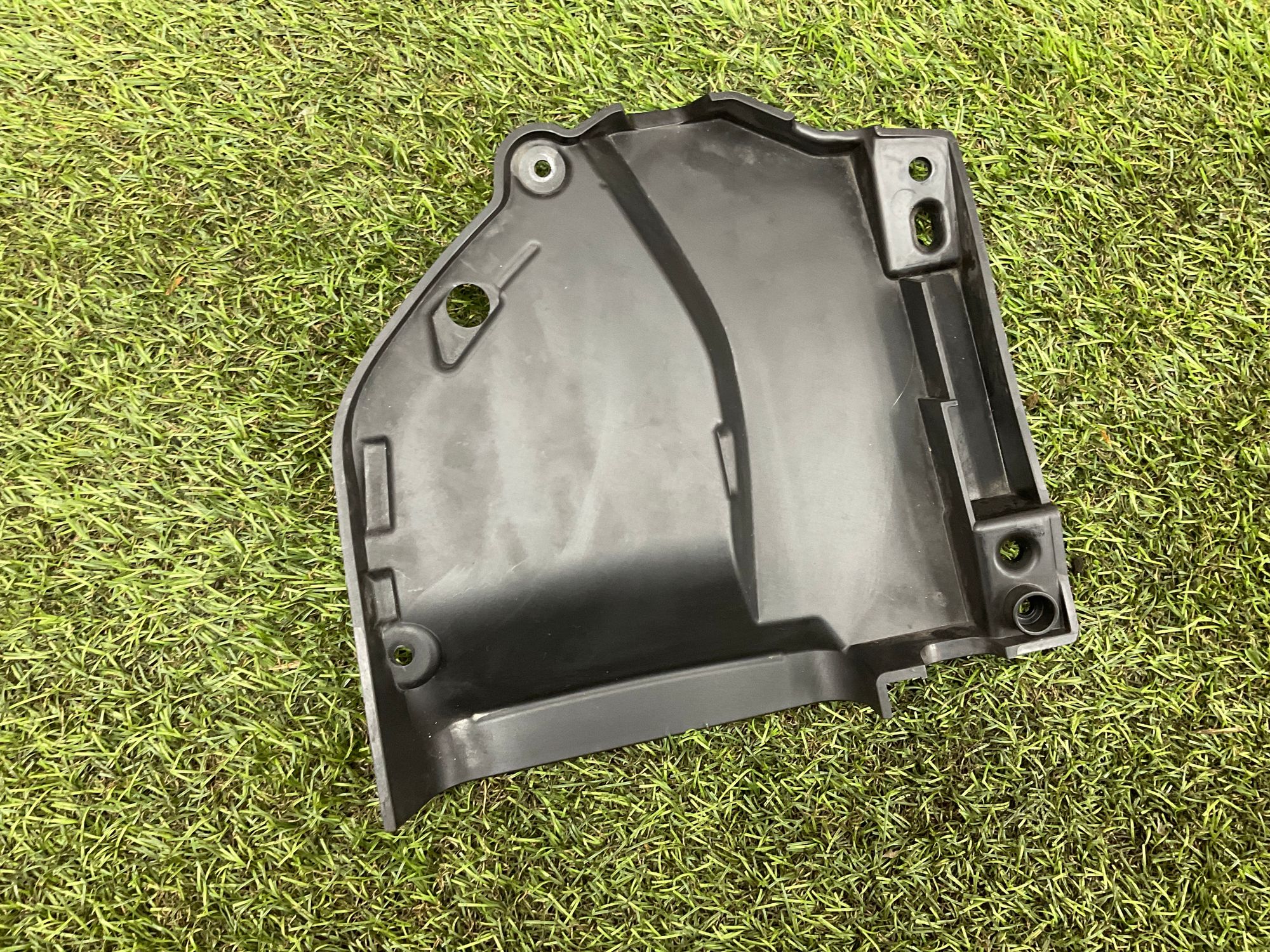 Крышка переднего бампера правая Land Rover Range Rover Sport, III L461, 2500 рублей, Москва