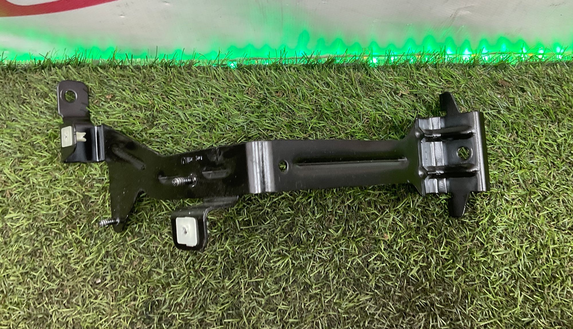 Крепление аккумулятора BMW X6 M, F86, 1000 рублей, Москва