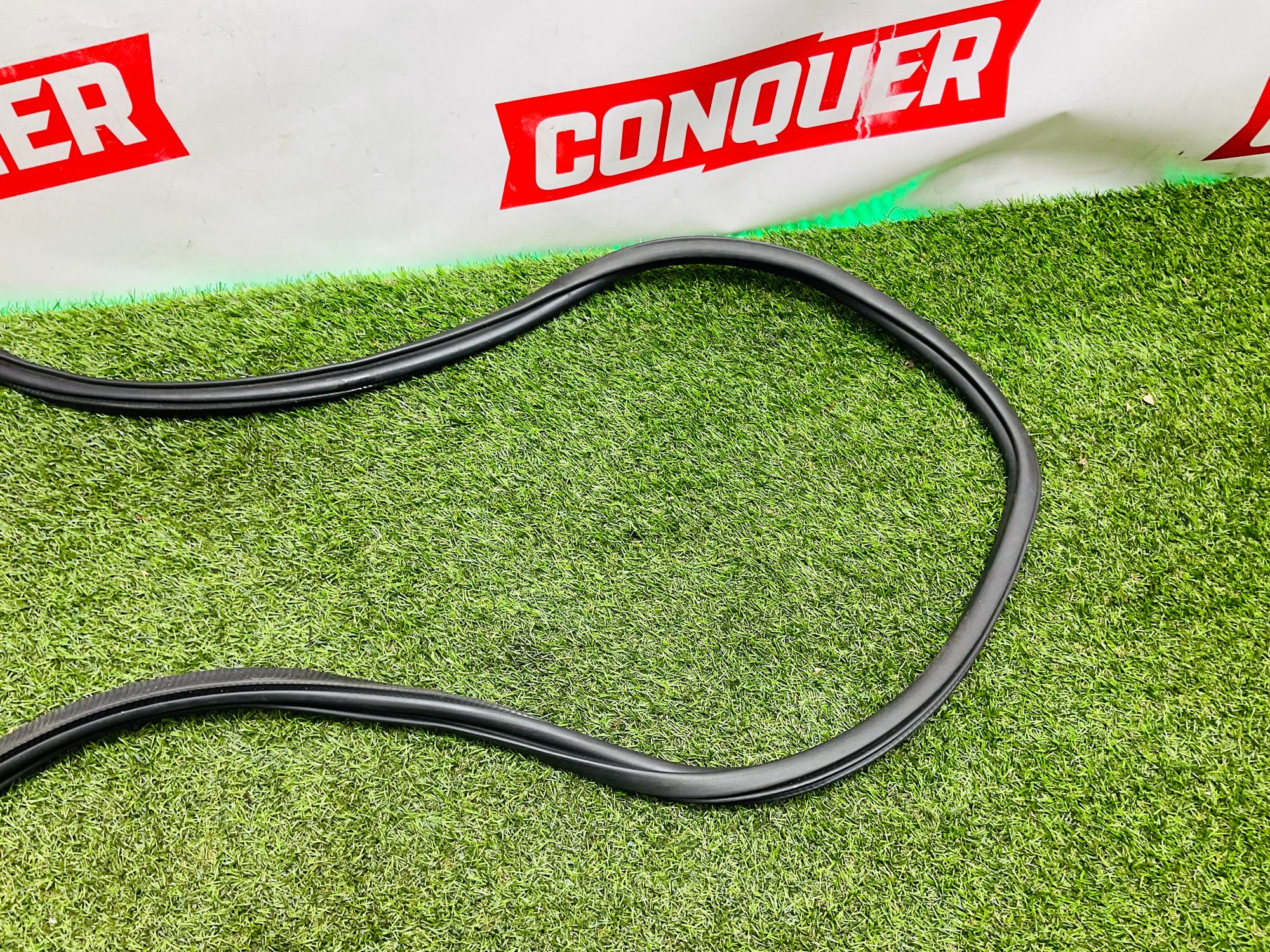 https://ycs.partsauto.market/partsauto-images/thmbs/userImages/h353NjtZg3VDP19b5HMt7LlpbQ93/part/612be05d-df69-4a56-ba9f-4e351088c9d9_1785758147359.jpg
