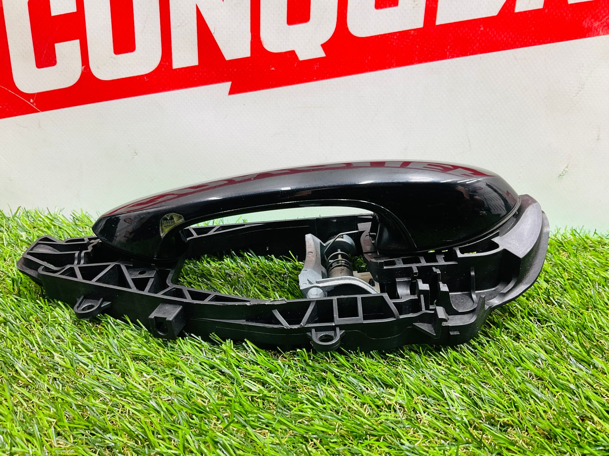 https://ycs.partsauto.market/partsauto-images/thmbs/userImages/h353NjtZg3VDP19b5HMt7LlpbQ93/part/612eb913-1ecf-4271-afa4-aba220e9cd22_1781530471357.jpg
