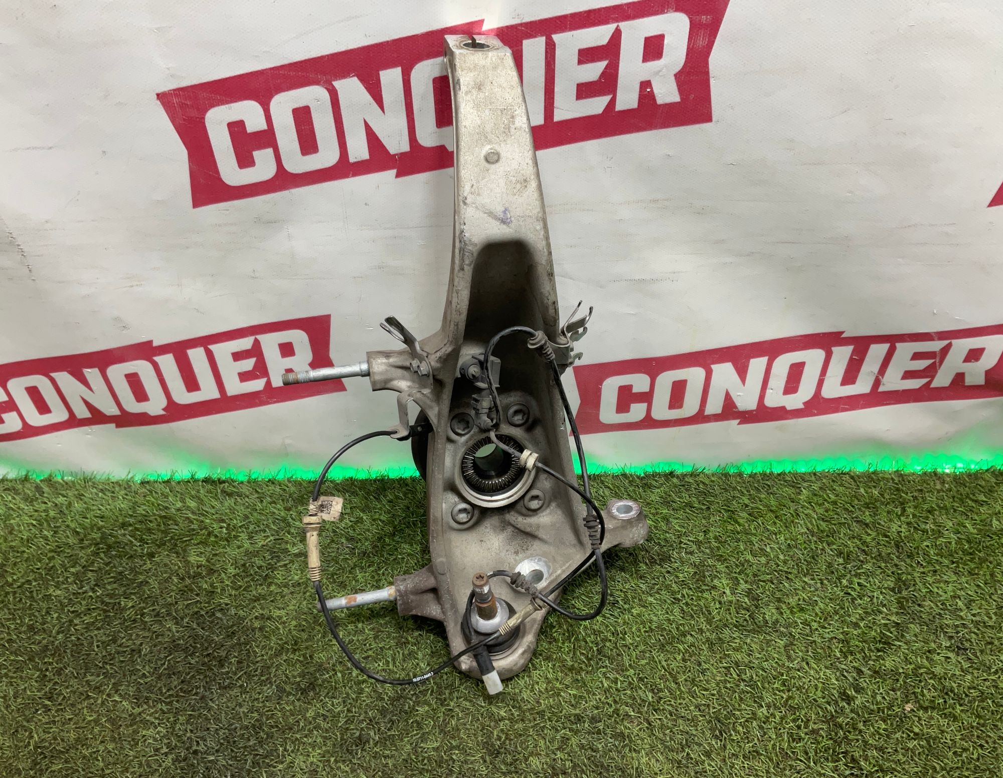 Кулак передний левый BMW M5, F90 рестайлинг, 32000 рублей, Москва