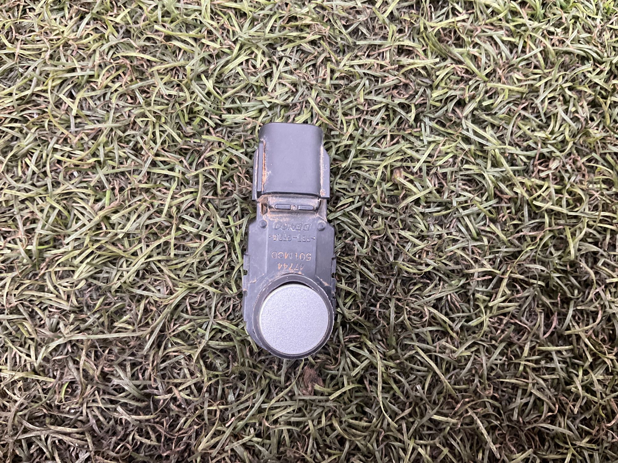 Датчик парковки Toyota Land Cruiser 200 рестайлинг 2 (2015—2023) 2017, 3000 рублей, Москва