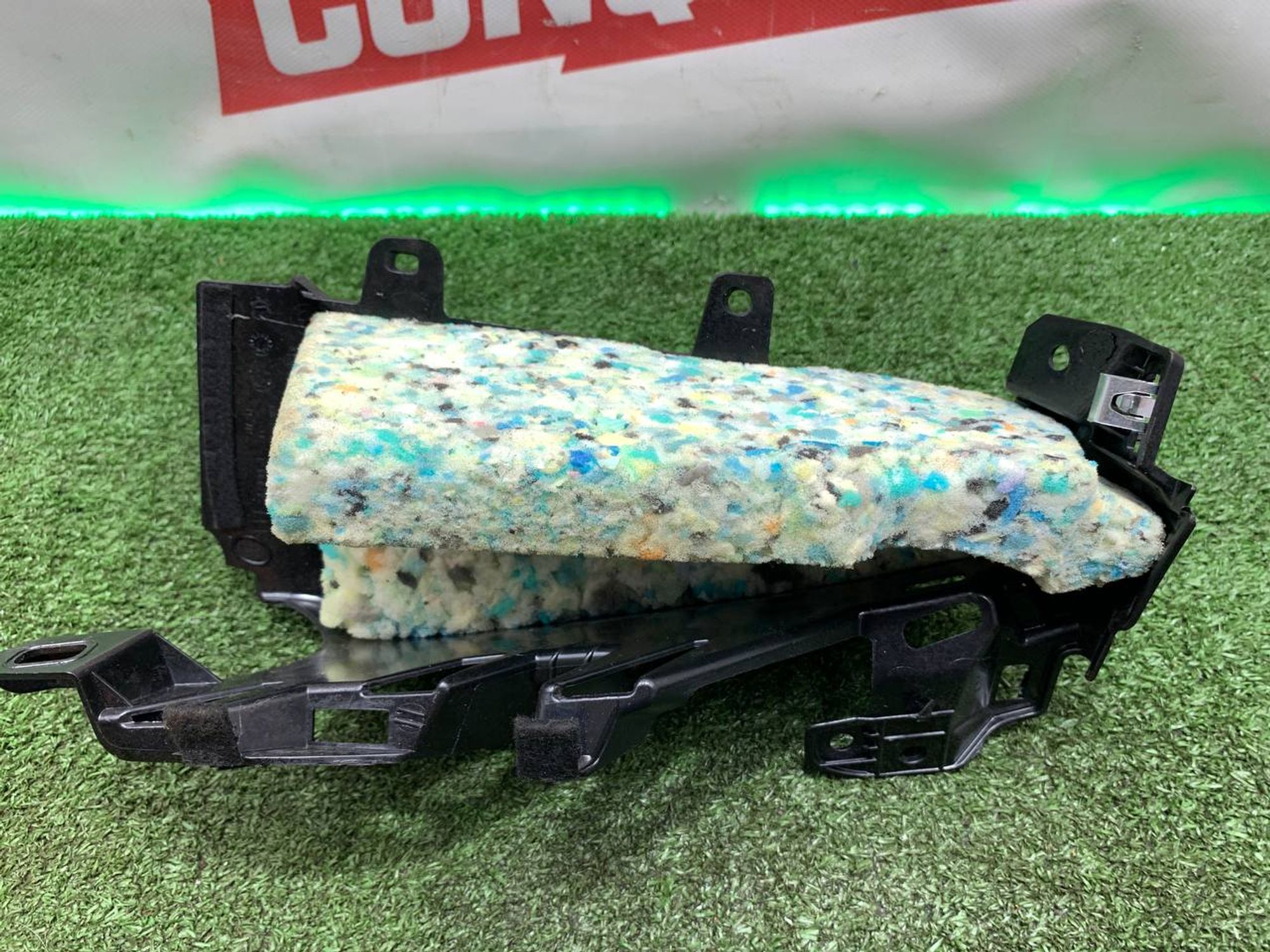 https://ycs.partsauto.market/partsauto-images/thmbs/userImages/h353NjtZg3VDP19b5HMt7LlpbQ93/part/62a29e18-7bb8-4ff3-85c9-44f32dfa2411_1724752863565.jpg