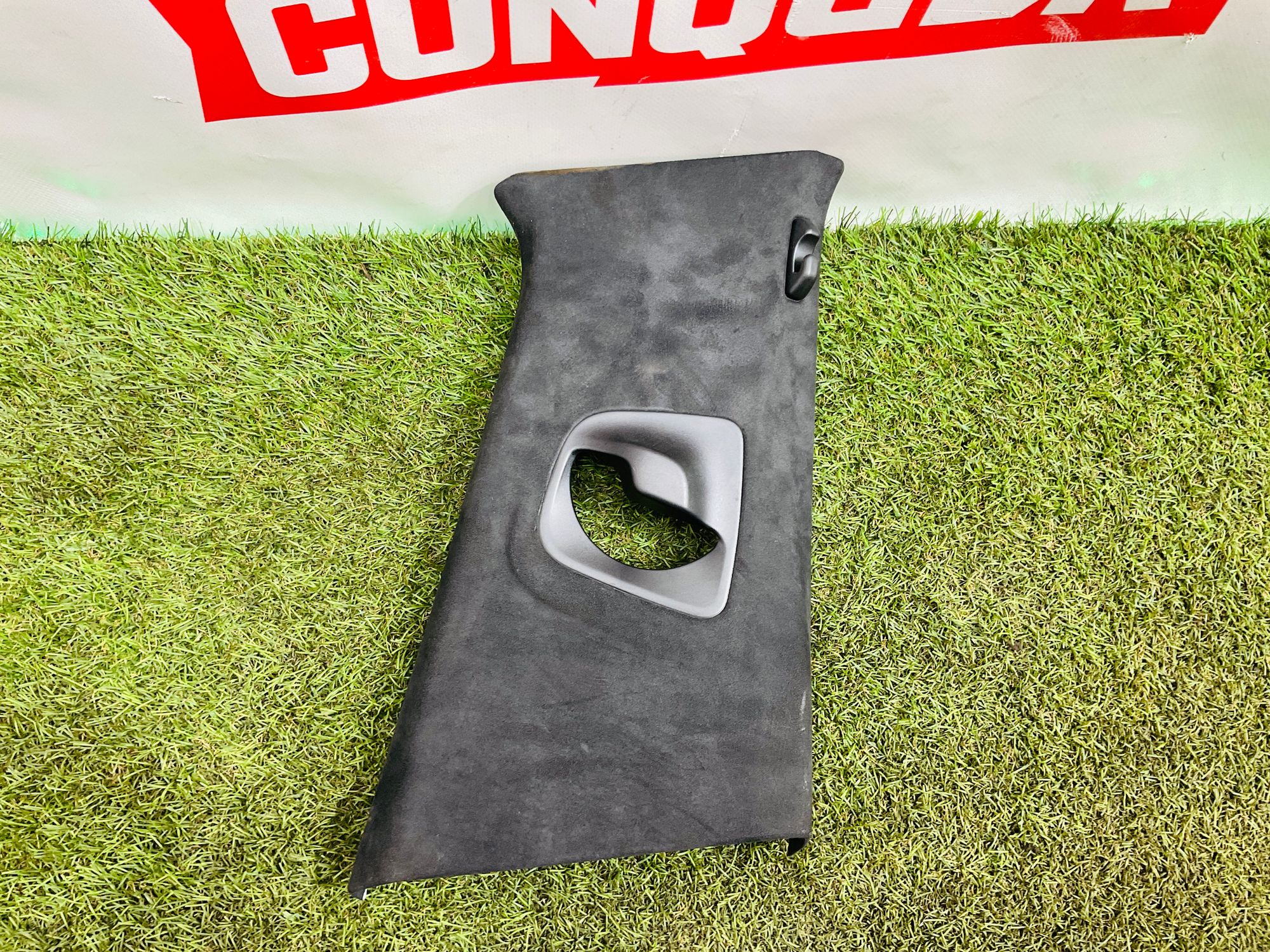 https://ycs.partsauto.market/partsauto-images/thmbs/userImages/h353NjtZg3VDP19b5HMt7LlpbQ93/part/62c505f3-85ce-42b1-8f66-1756c9b3953a_1778932890351.jpg