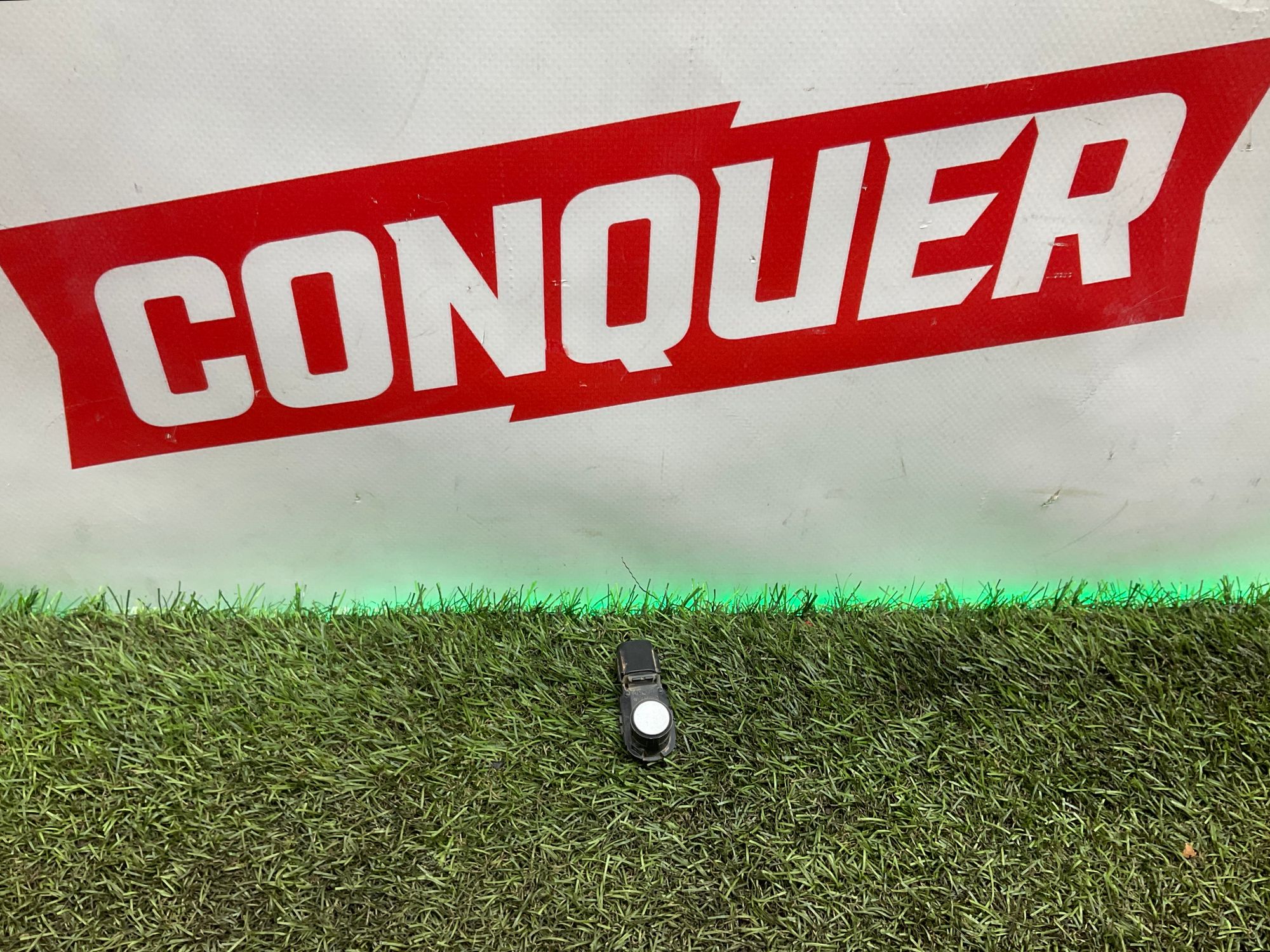 Датчик парковки Toyota Land Cruiser 200 рестайлинг 2 (2015—2023) 2017, 3000 рублей, Москва