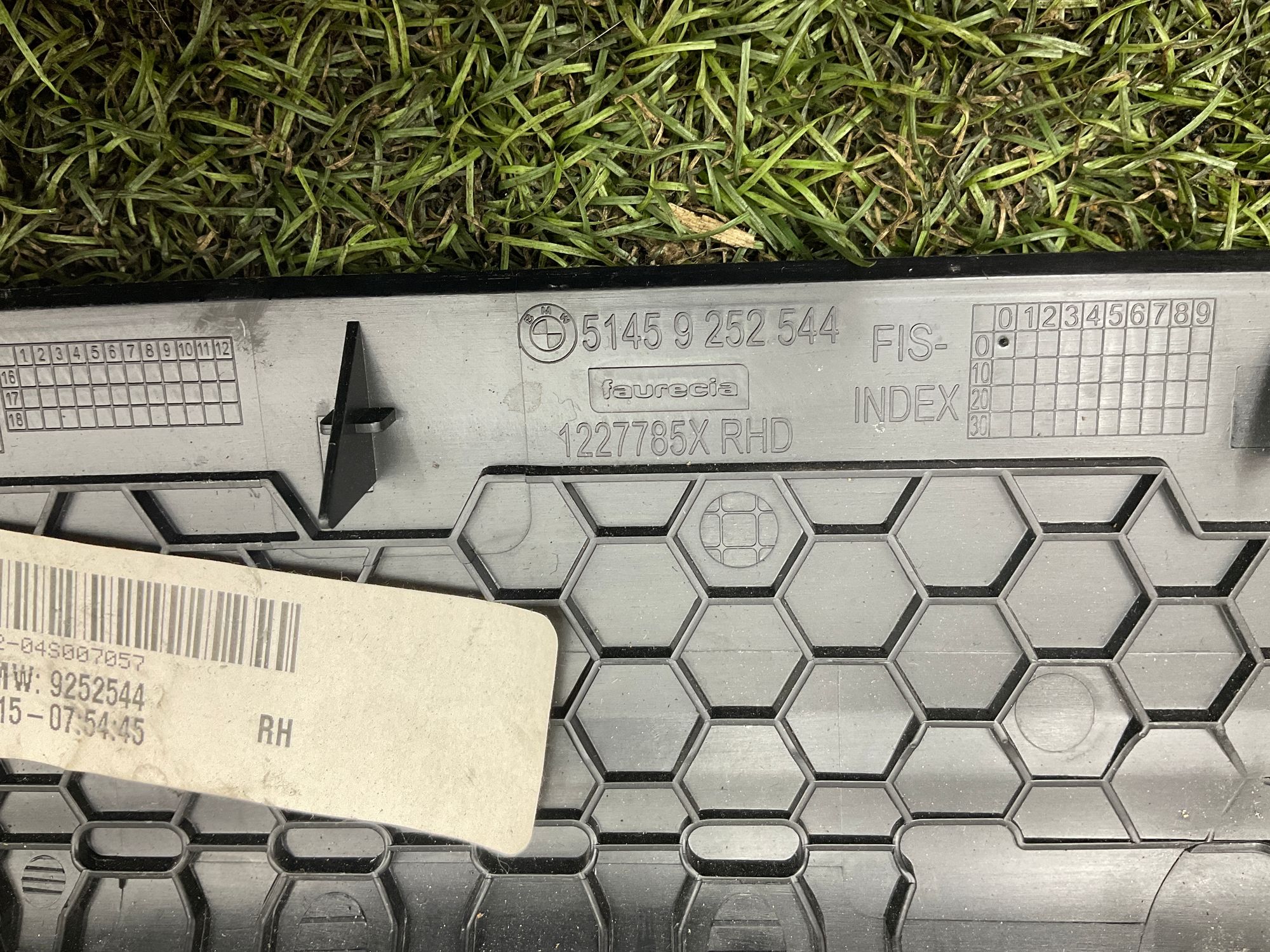 Накладка торпедо BMW X6 M, F86, 1000 рублей, Москва