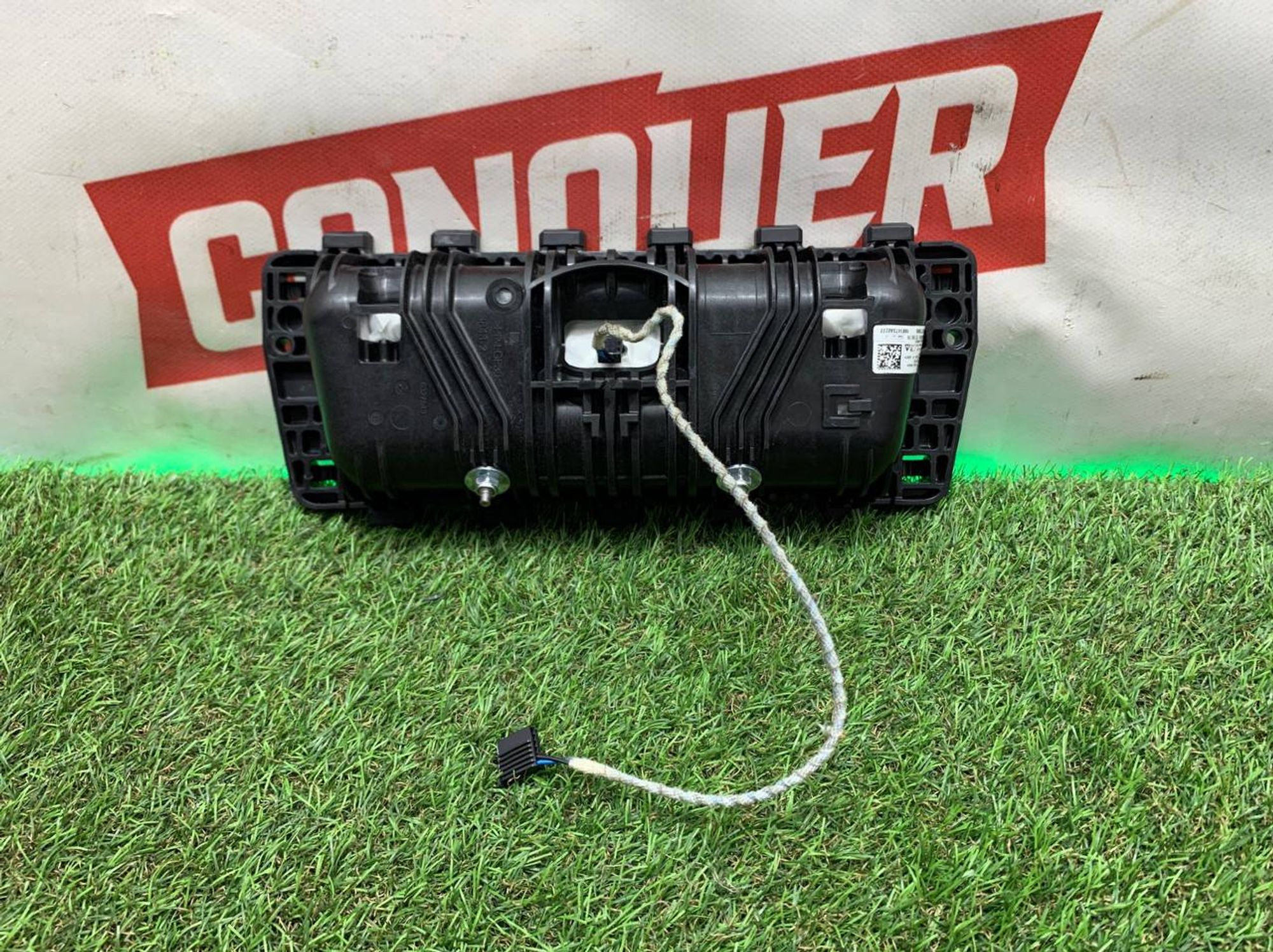 https://ycs.partsauto.market/partsauto-images/thmbs/userImages/h353NjtZg3VDP19b5HMt7LlpbQ93/part/63b50217-c0b9-4d0e-987f-105cbd625ae1_1718033565780.jpg