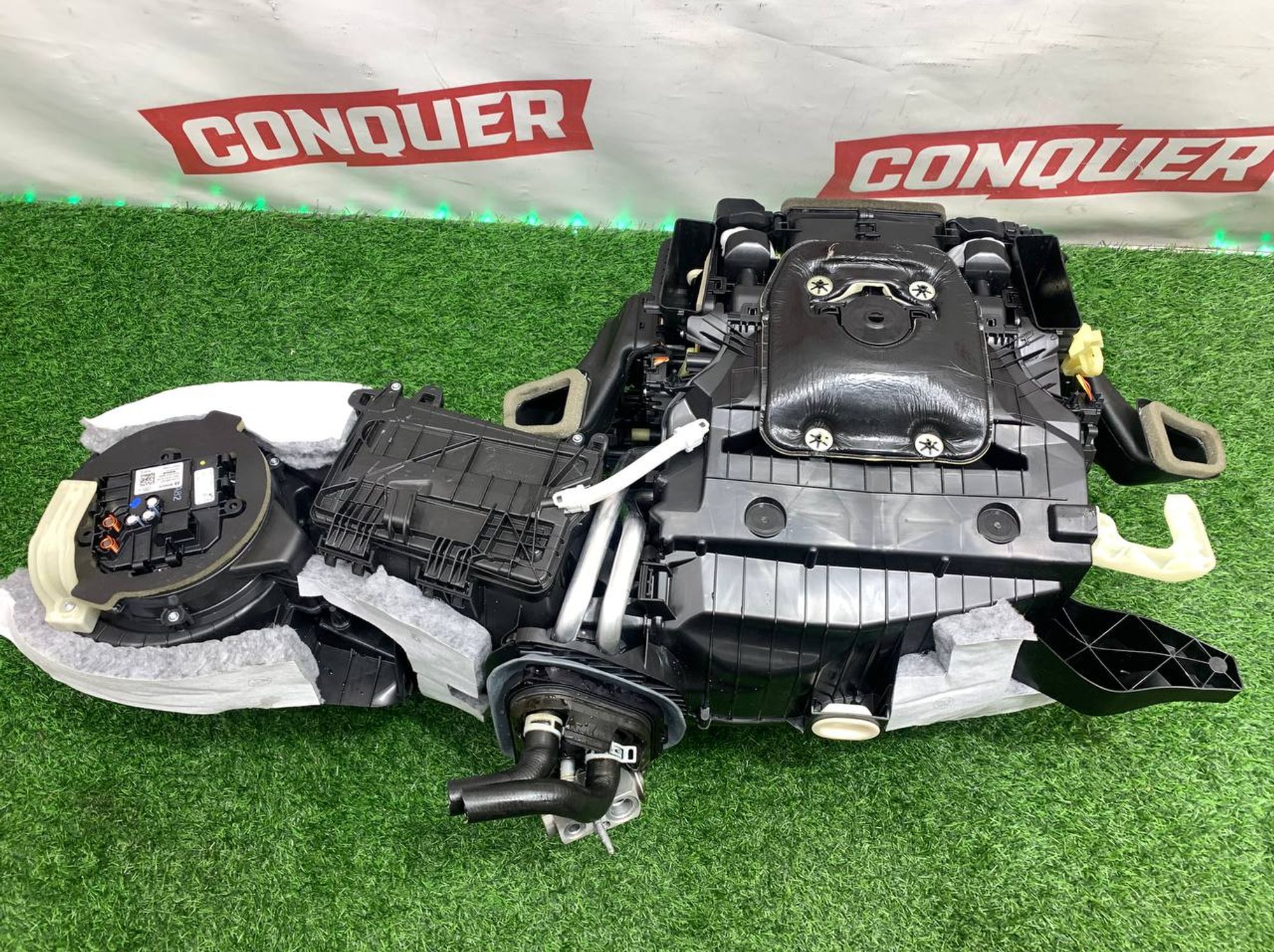https://ycs.partsauto.market/partsauto-images/thmbs/userImages/h353NjtZg3VDP19b5HMt7LlpbQ93/part/63ca9b85-b5b9-44ce-8918-03a134252e2f_1733304948763.jpg