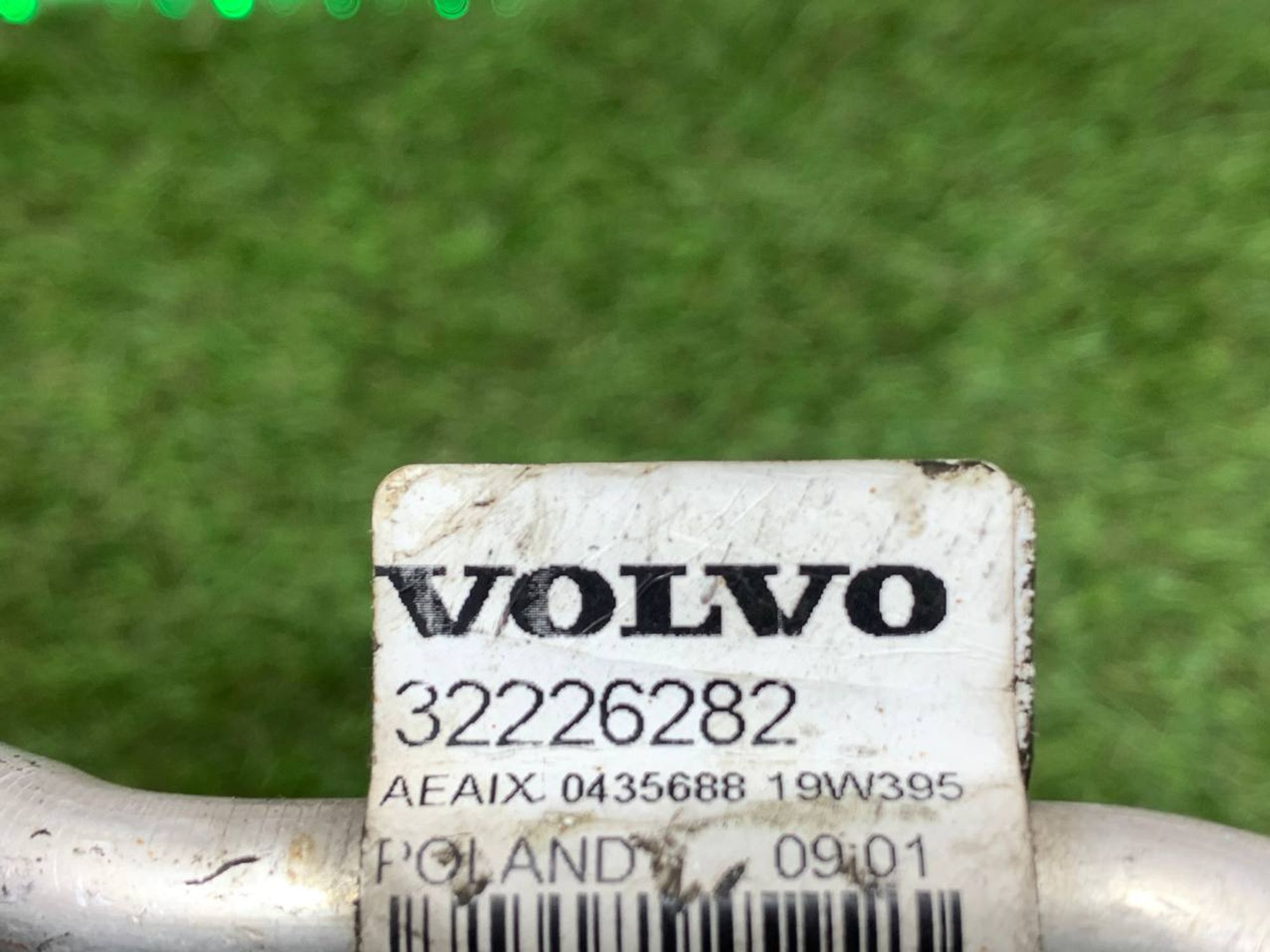 https://ycs.partsauto.market/partsauto-images/thmbs/userImages/h353NjtZg3VDP19b5HMt7LlpbQ93/part/64672f7f-9fb8-4f14-a5ab-4d694645dda8_1716386379169.jpg