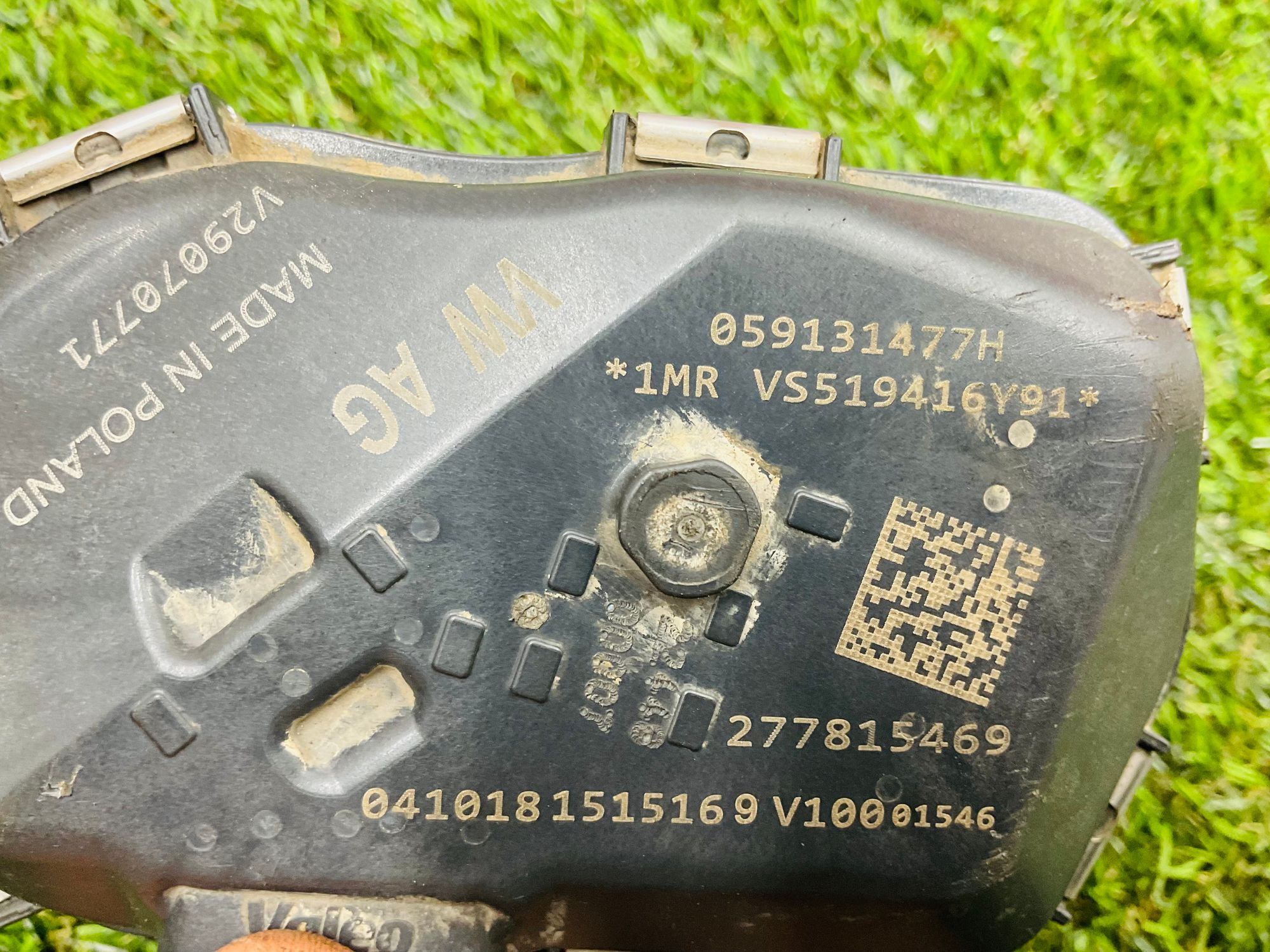 https://ycs.partsauto.market/partsauto-images/thmbs/userImages/h353NjtZg3VDP19b5HMt7LlpbQ93/part/64843f8e-dd26-4d6c-99e5-06030d154e0d_1786024228341.jpg