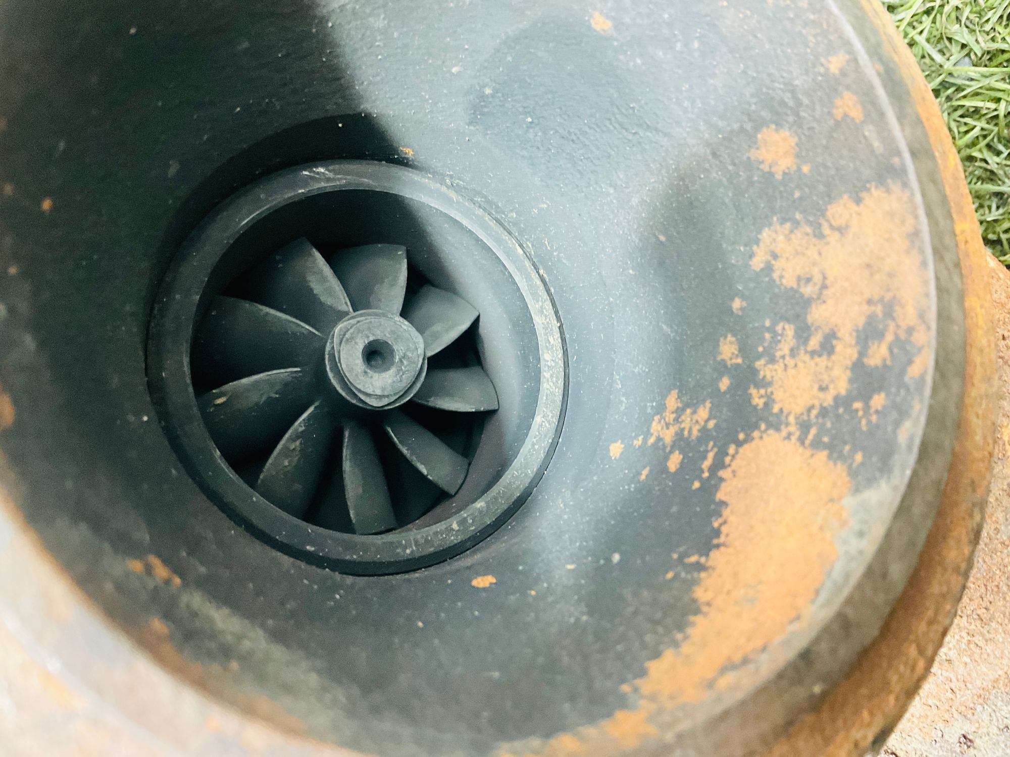 https://ycs.partsauto.market/partsauto-images/thmbs/userImages/h353NjtZg3VDP19b5HMt7LlpbQ93/part/64a3ee4d-ccb6-4e71-a5fe-04a4b4773ab8_1777282587693.jpg