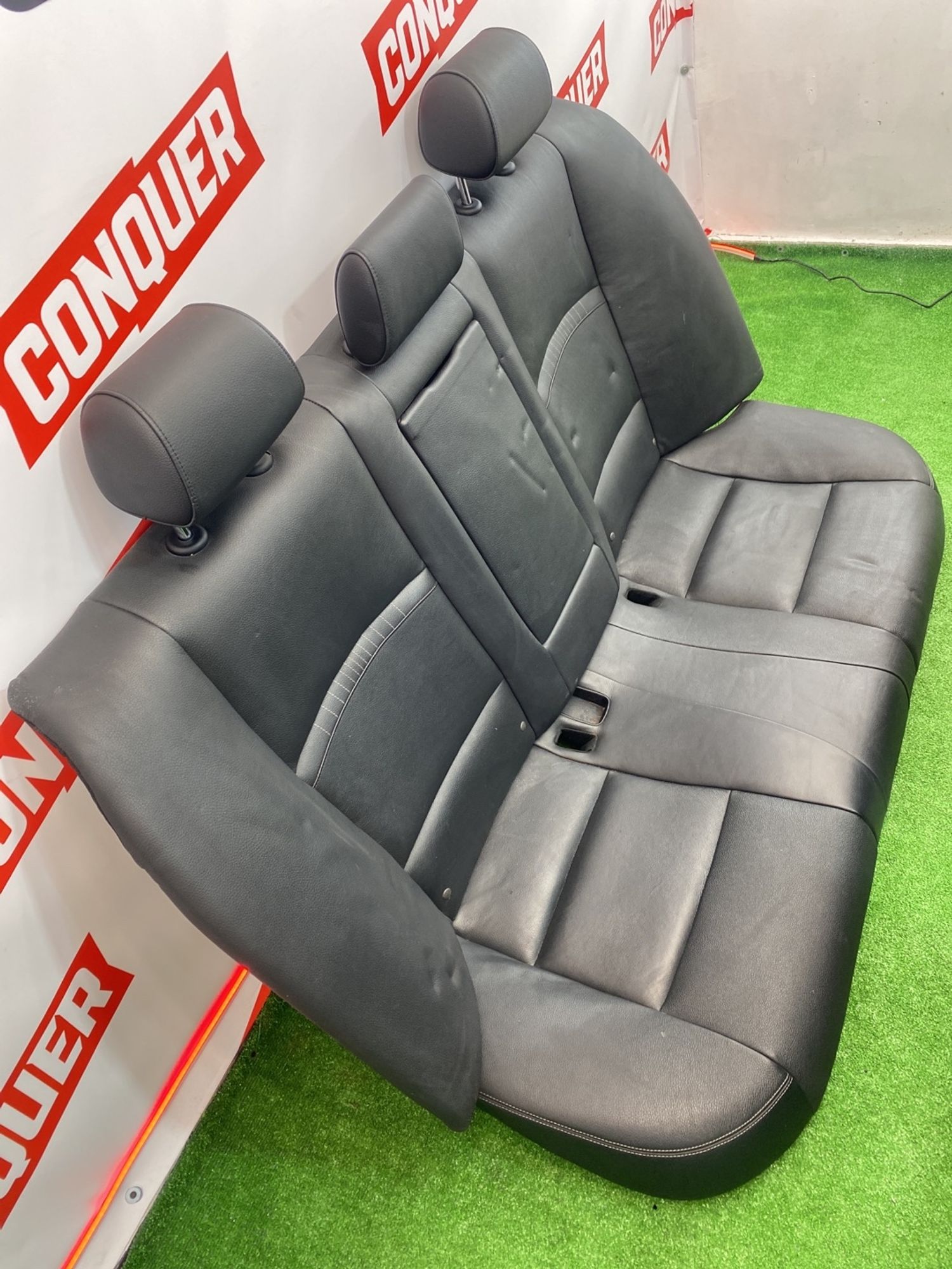 https://ycs.partsauto.market/partsauto-images/thmbs/userImages/h353NjtZg3VDP19b5HMt7LlpbQ93/part/6512218e-6b3c-46b0-aa1d-b59bfa0f84ec_1742549260489.jpg