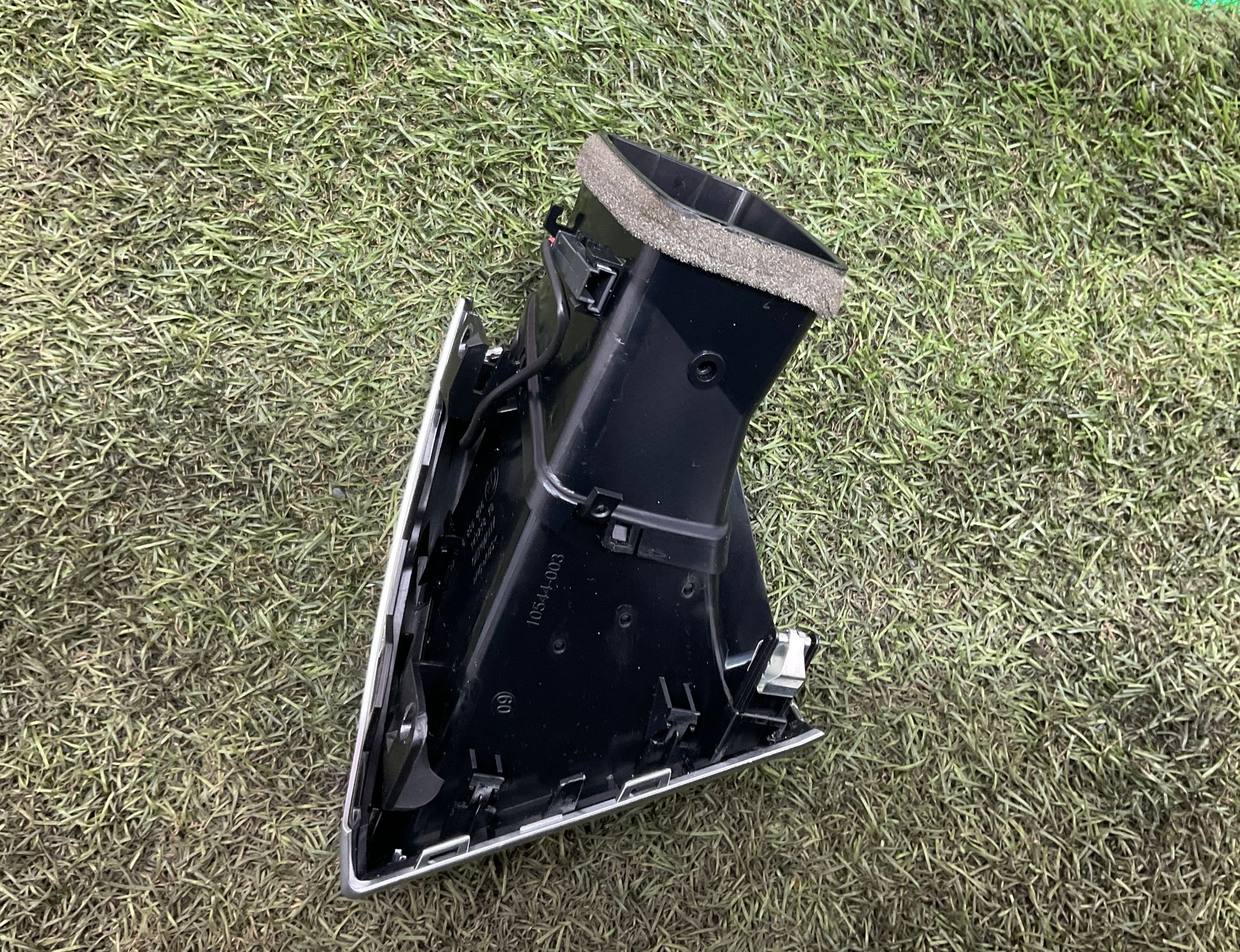 Воздуховод правый BMW M8 F91/F92/F93 2019, 3000 рублей, Москва