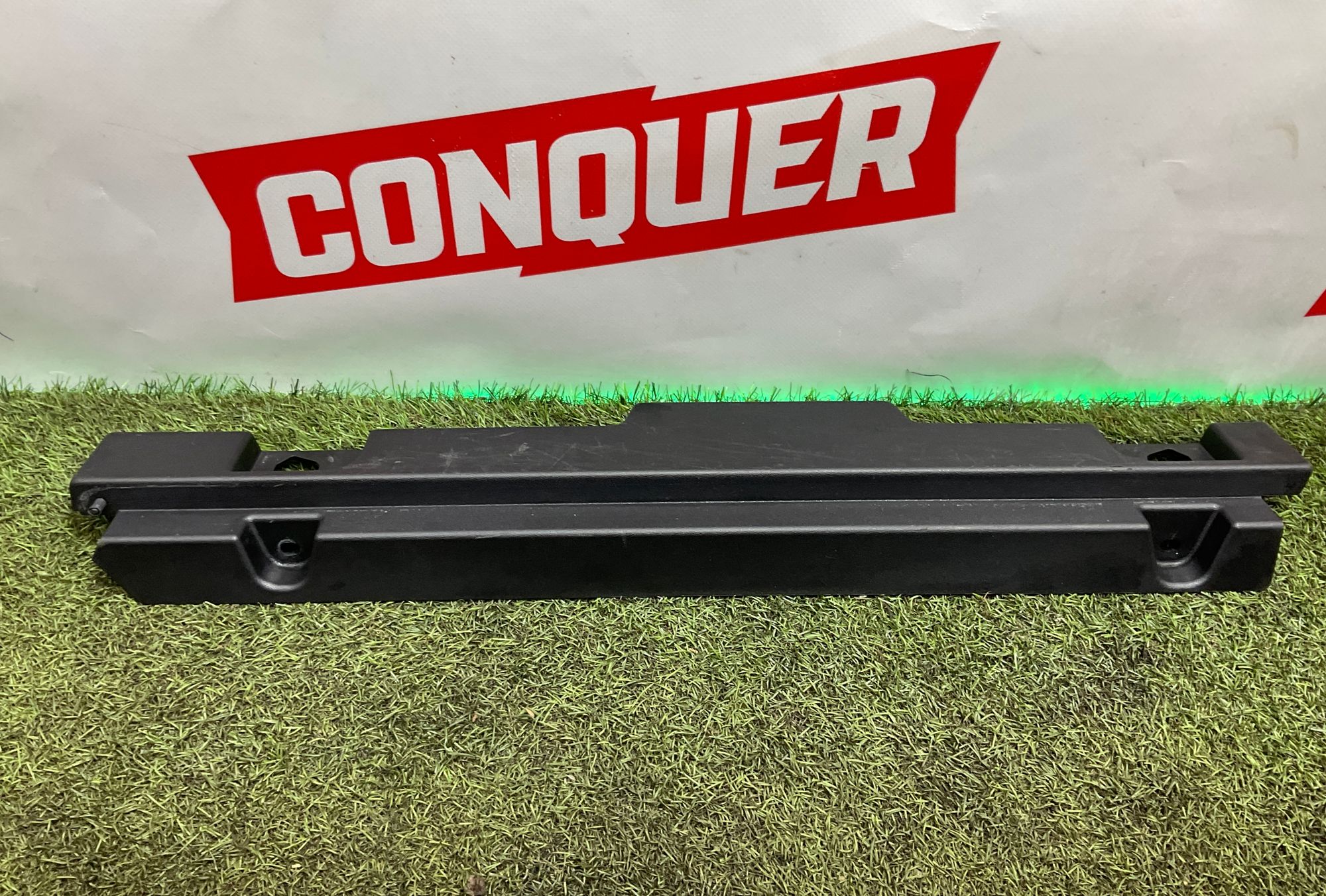 Накладка багажника нижняя правая Land Rover Defender II L663 2022, 2500 рублей, Москва