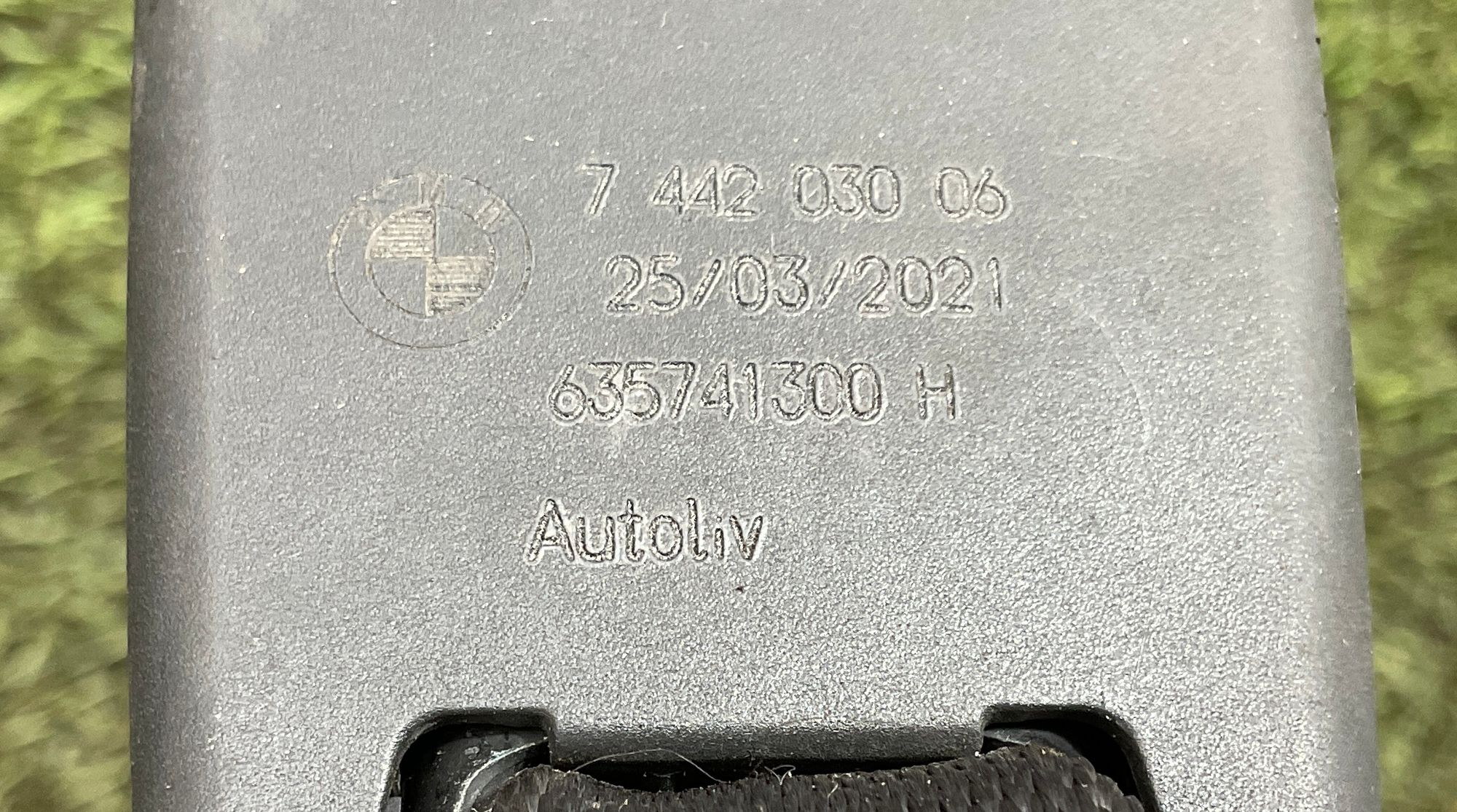 Замок ремня безопасности передний правый BMW 3 серия, G20/G21, 1000 рублей, Москва