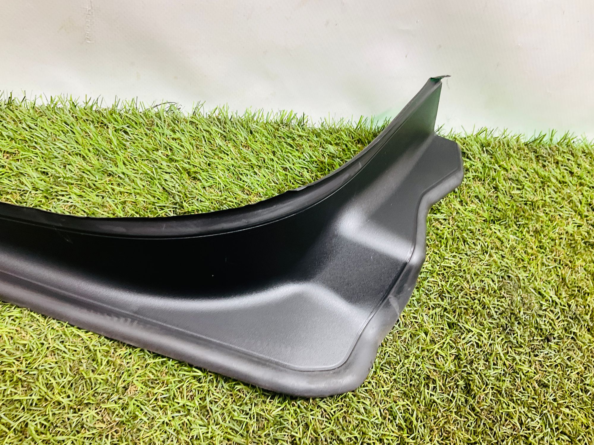 https://ycs.partsauto.market/partsauto-images/thmbs/userImages/h353NjtZg3VDP19b5HMt7LlpbQ93/part/673c4f0c-c0cb-47de-ba13-8552bf04a231_1779720139519.jpg