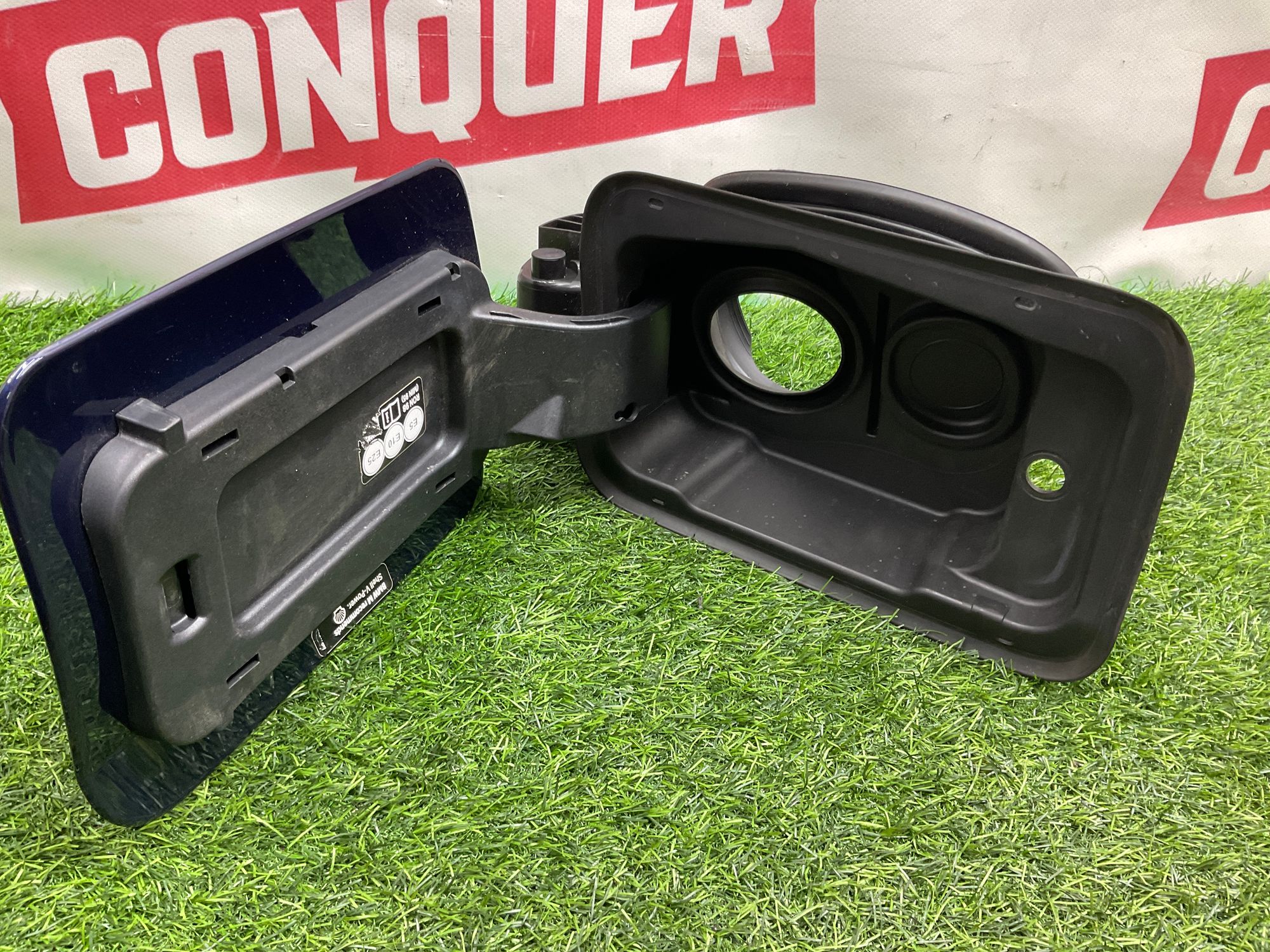 https://ycs.partsauto.market/partsauto-images/thmbs/userImages/h353NjtZg3VDP19b5HMt7LlpbQ93/part/67b8f317-4e0f-4fae-b89b-f934f415db56_1734338162109.jpg