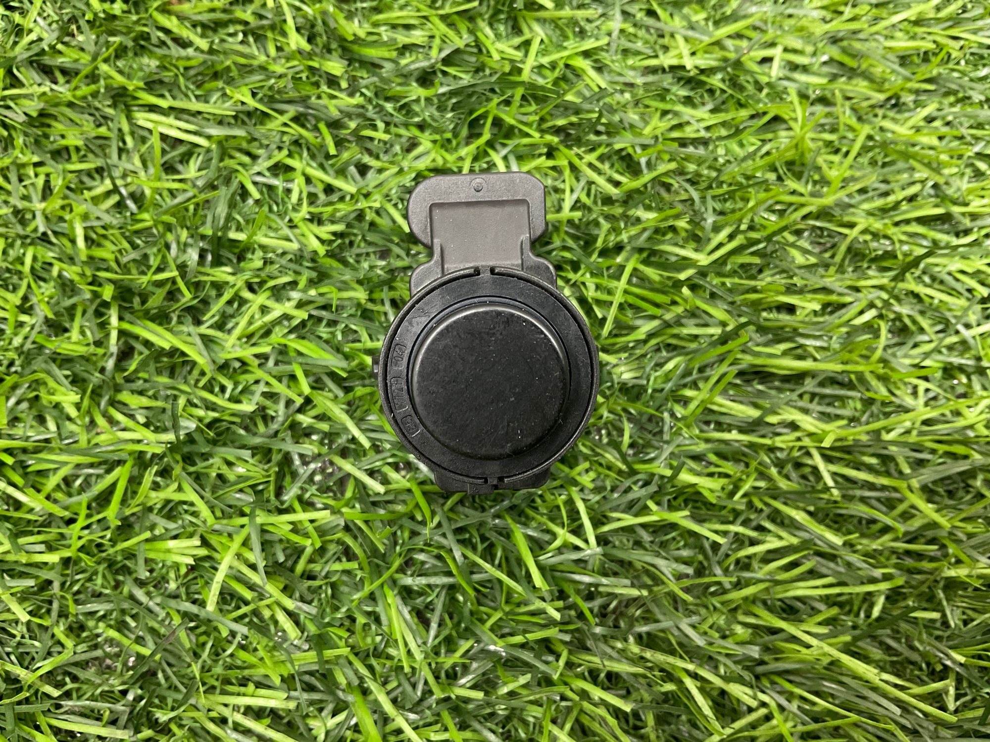 https://ycs.partsauto.market/partsauto-images/thmbs/userImages/h353NjtZg3VDP19b5HMt7LlpbQ93/part/67fc4b4a-3f3a-44a8-9723-54540e398828_1735308549304.jpg