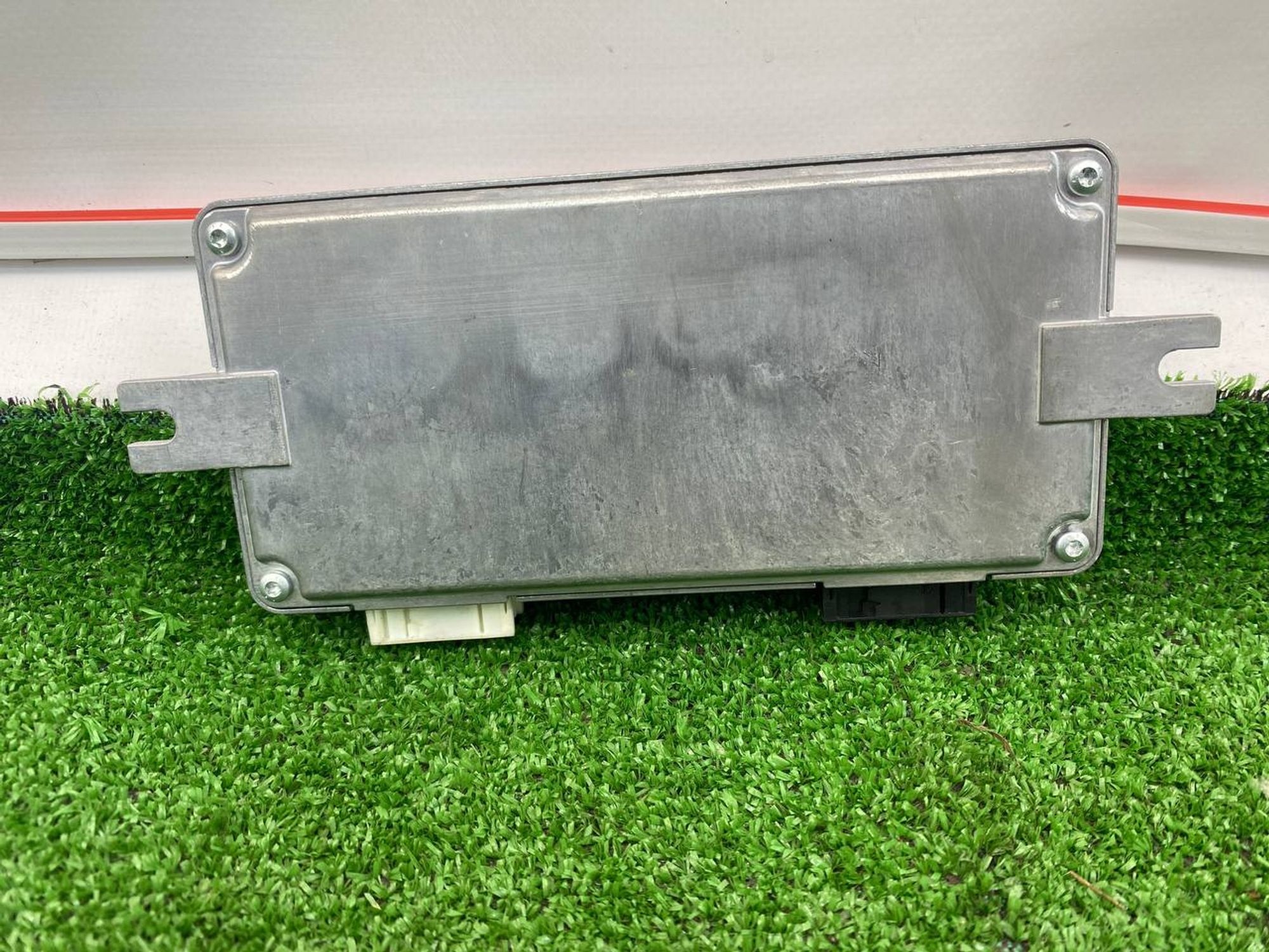 https://ycs.partsauto.market/partsauto-images/thmbs/userImages/h353NjtZg3VDP19b5HMt7LlpbQ93/part/67ff25aa-f93e-44bc-892b-6f1f673c94d1_1747662138215.jpg