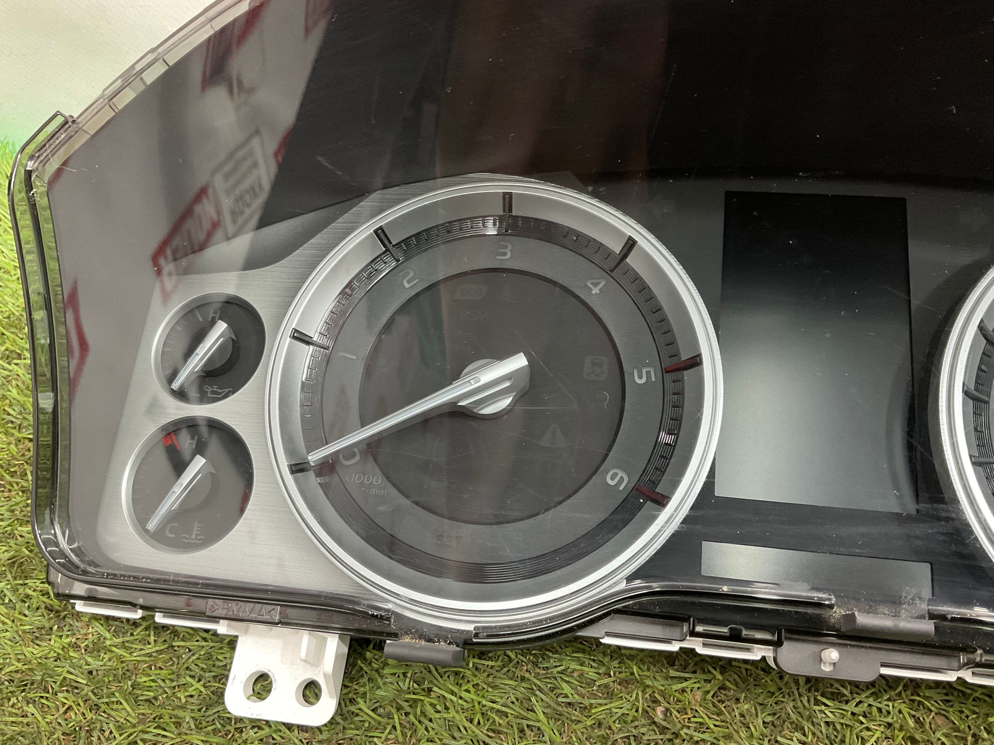 Приборная панель Toyota Land Cruiser 200 рестайлинг 1VD, 60000 рублей, Москва