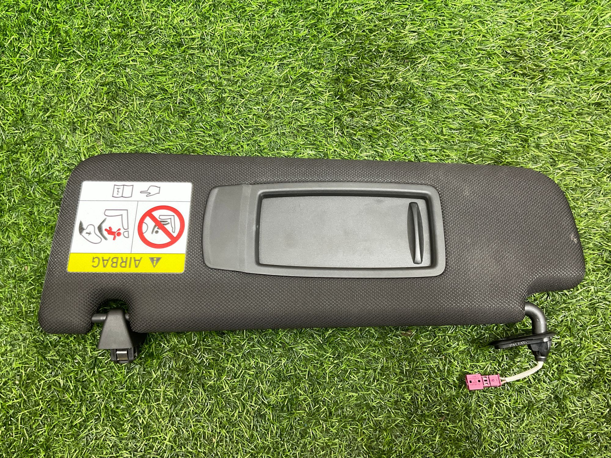 https://ycs.partsauto.market/partsauto-images/thmbs/userImages/h353NjtZg3VDP19b5HMt7LlpbQ93/part/6839100a-3b1c-49ba-bfbc-654bd89c1cd7_1737620724787.jpg