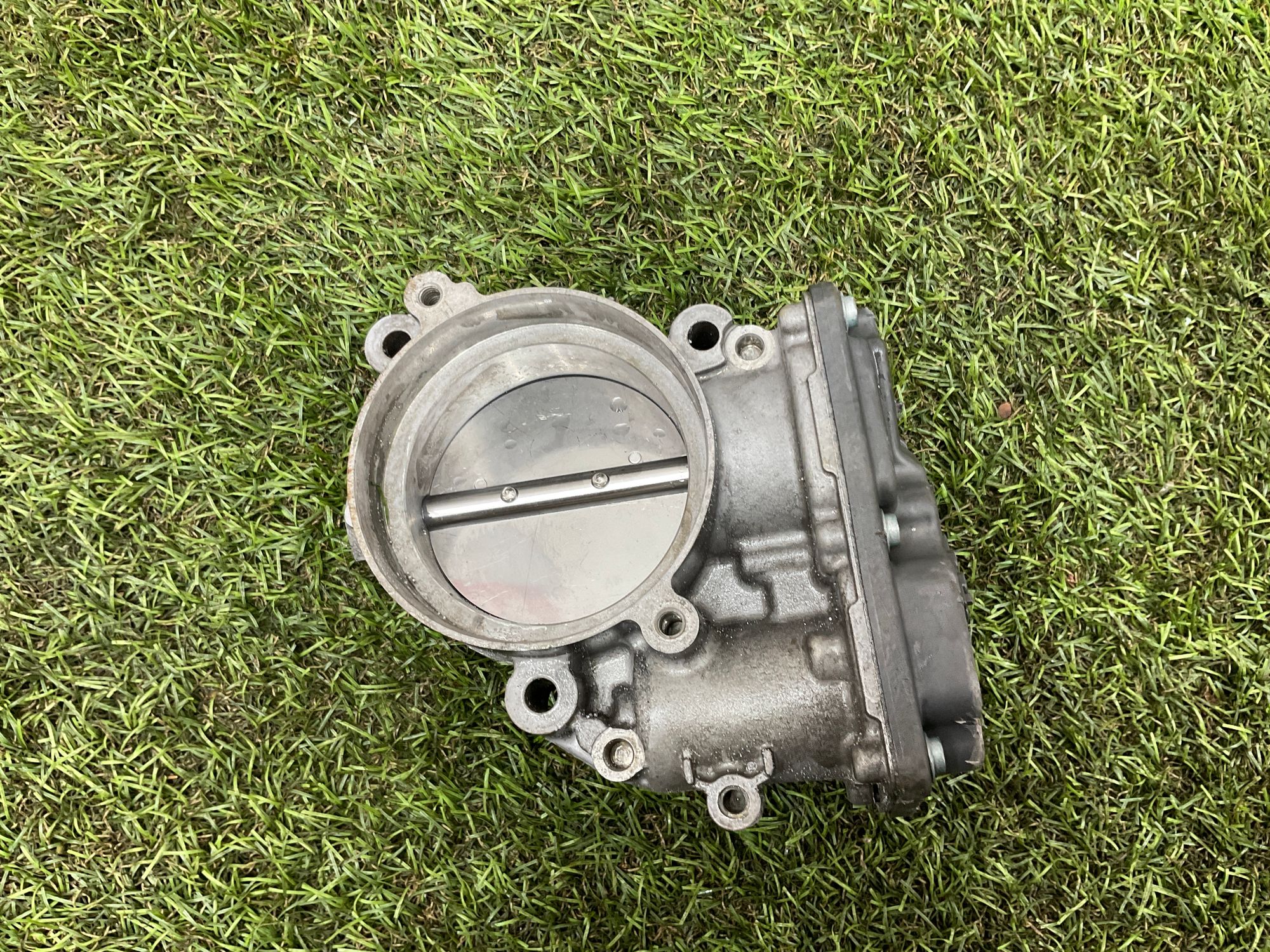 Дроссельная заслонка B58 BMW 3 серия, G20/G21, 8000 рублей, Москва