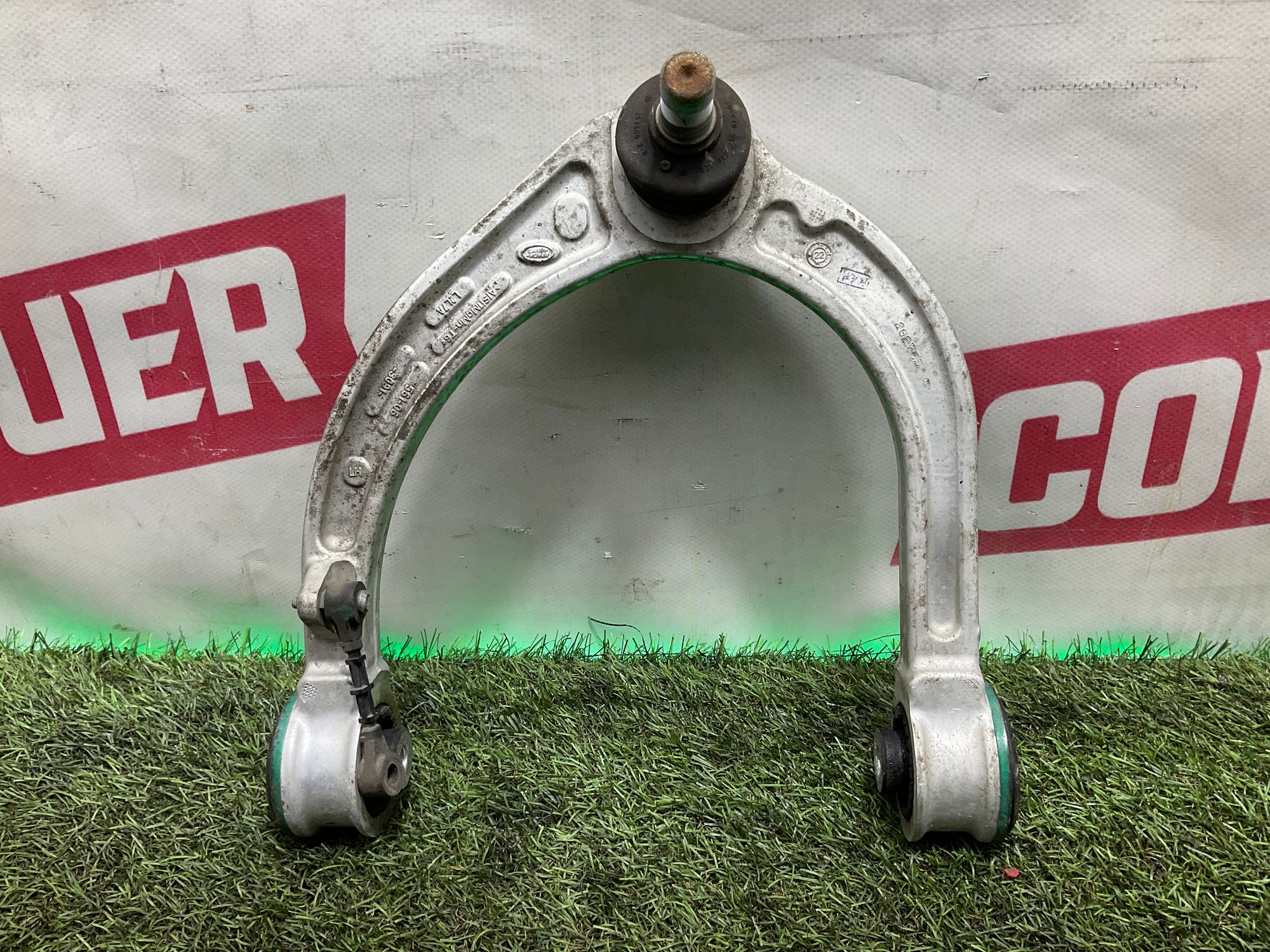 Рычаг передний левый верхний Land Rover Defender II L663 2022, 10000 рублей, Москва