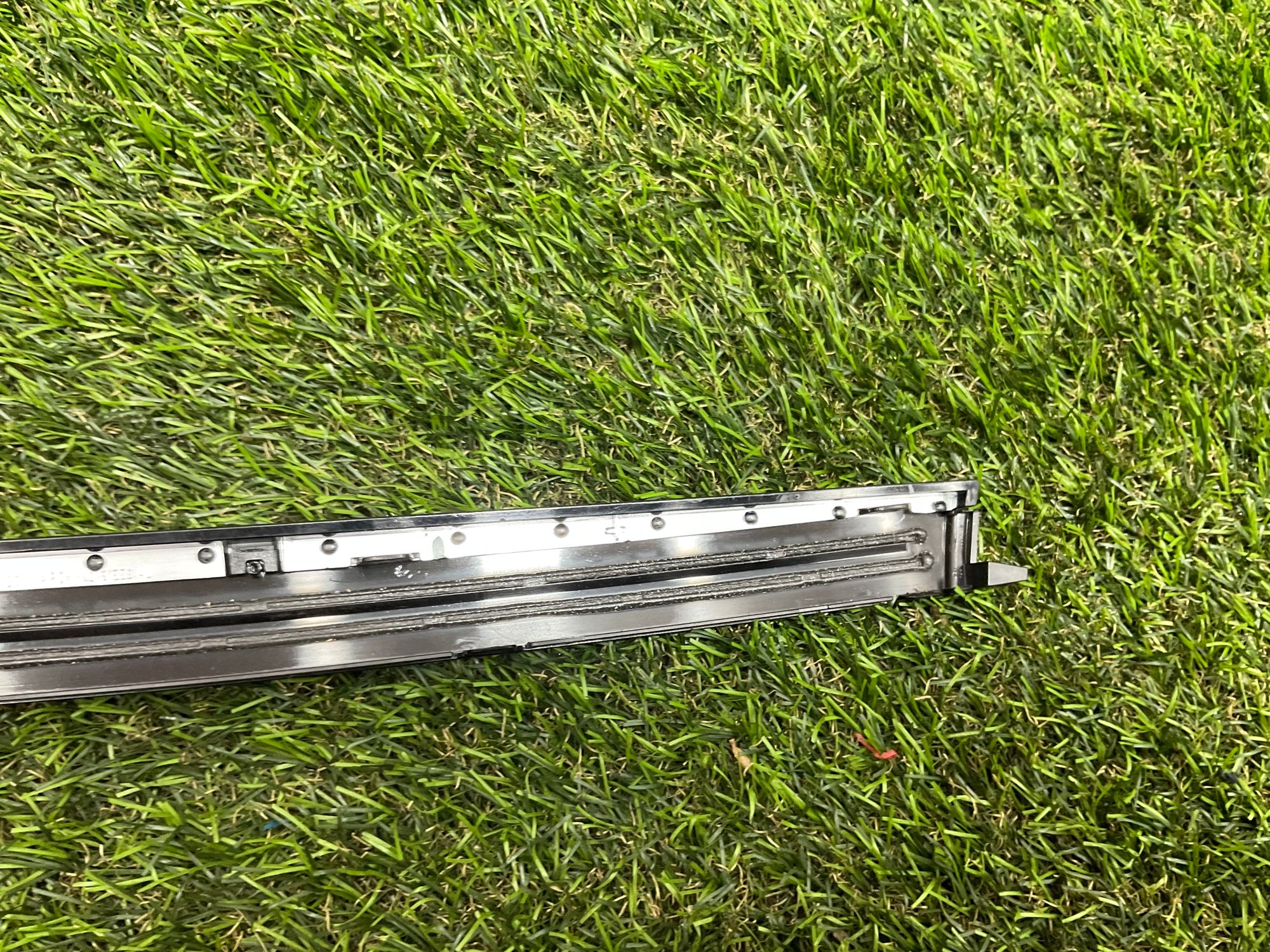 https://ycs.partsauto.market/partsauto-images/thmbs/userImages/h353NjtZg3VDP19b5HMt7LlpbQ93/part/68c7cc30-0585-4903-bbff-3d7d55dc38ef_1785851894982.jpg