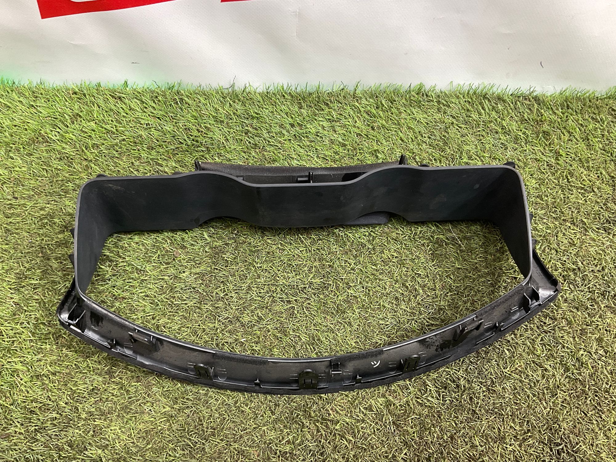 Козырек панели приборов Toyota Land Cruiser 200 рестайлинг 2 (2015—2023) 2017, 3000 рублей, Москва