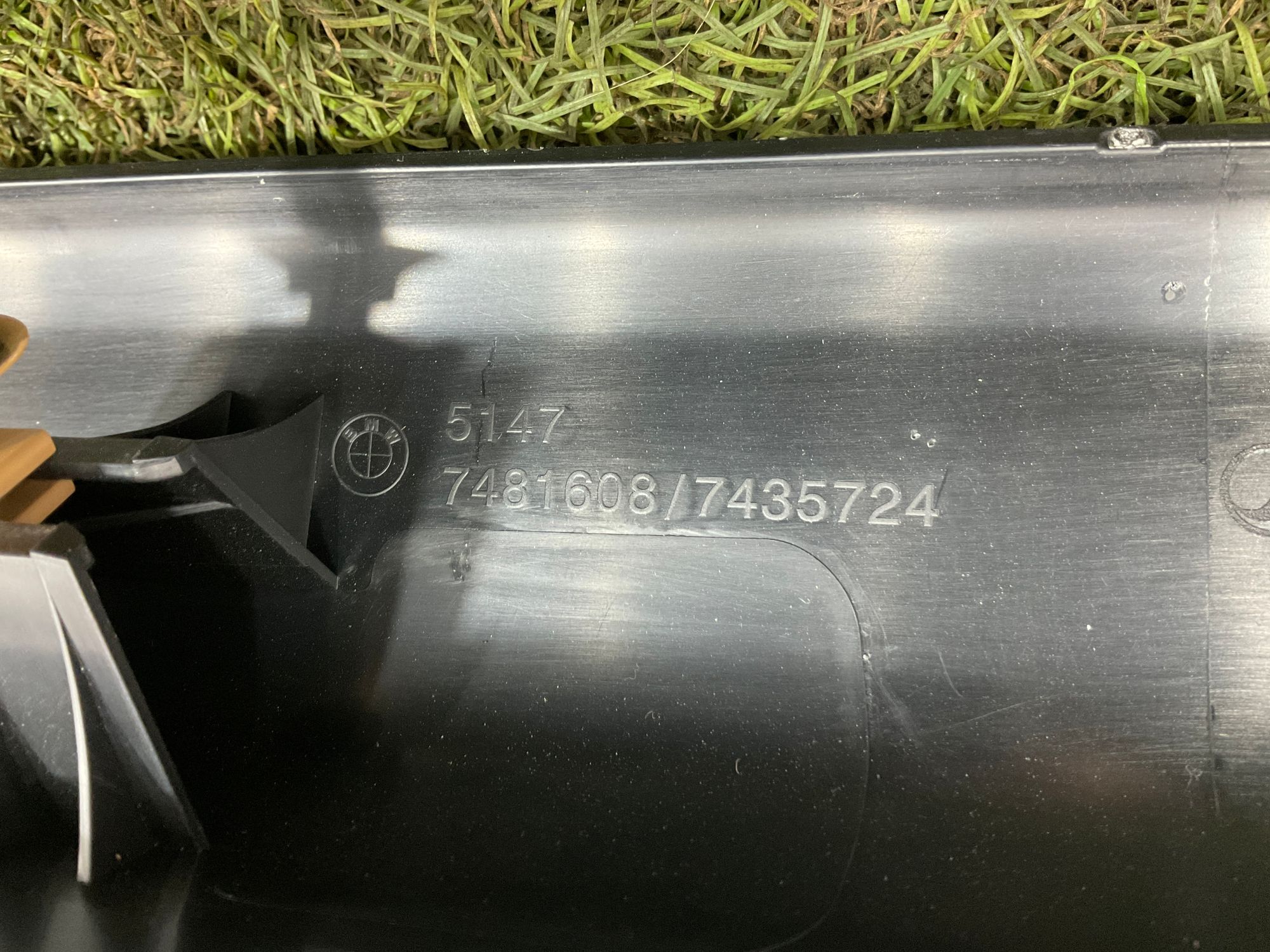 Накладка порога салона задняя правая BMW M8 F92 2019, 3000 рублей, Москва