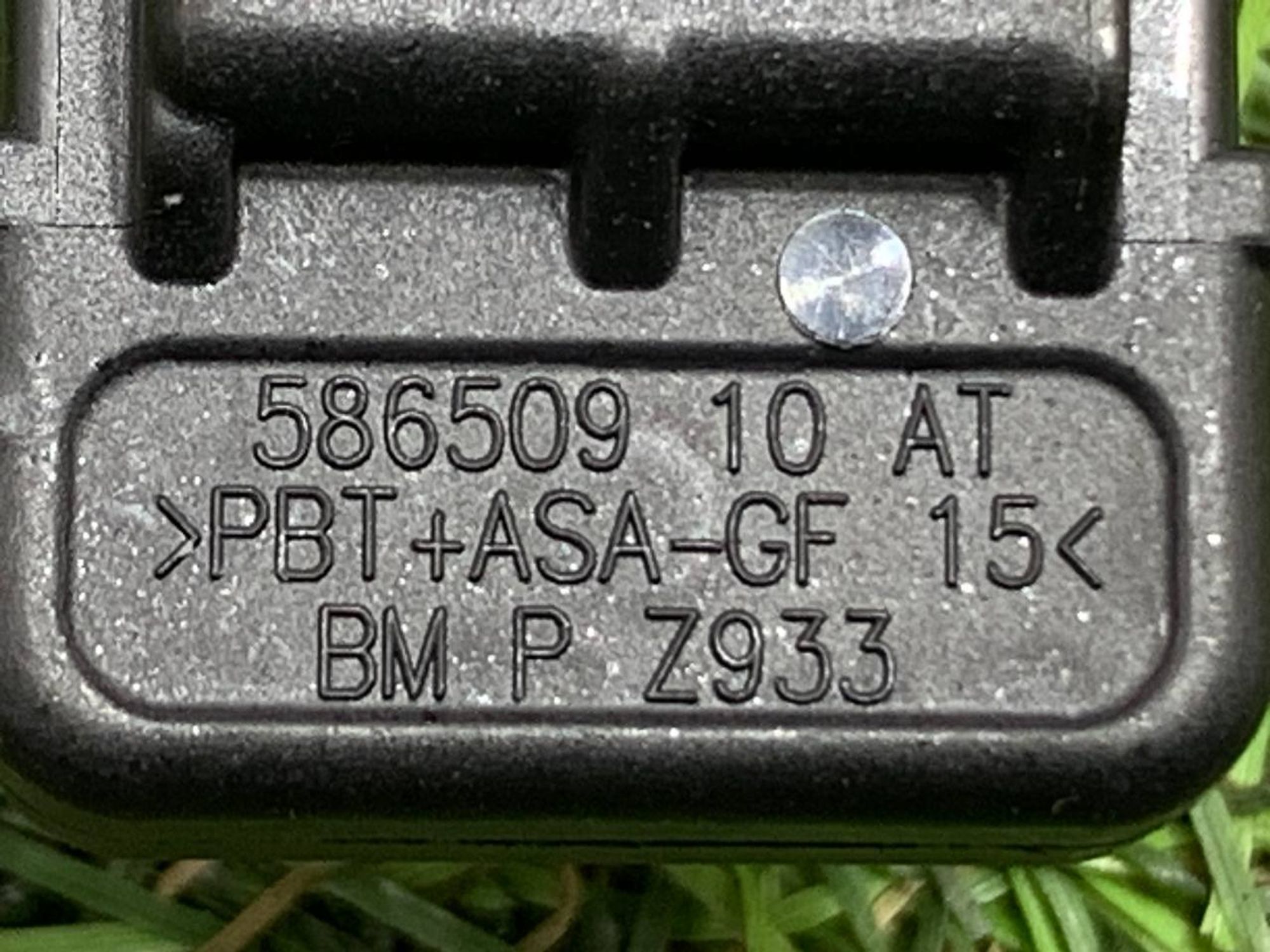 https://ycs.partsauto.market/partsauto-images/thmbs/userImages/h353NjtZg3VDP19b5HMt7LlpbQ93/part/6a6d8c40-da13-44f1-9ab8-f0ce040c5933_1708526551752.jpg