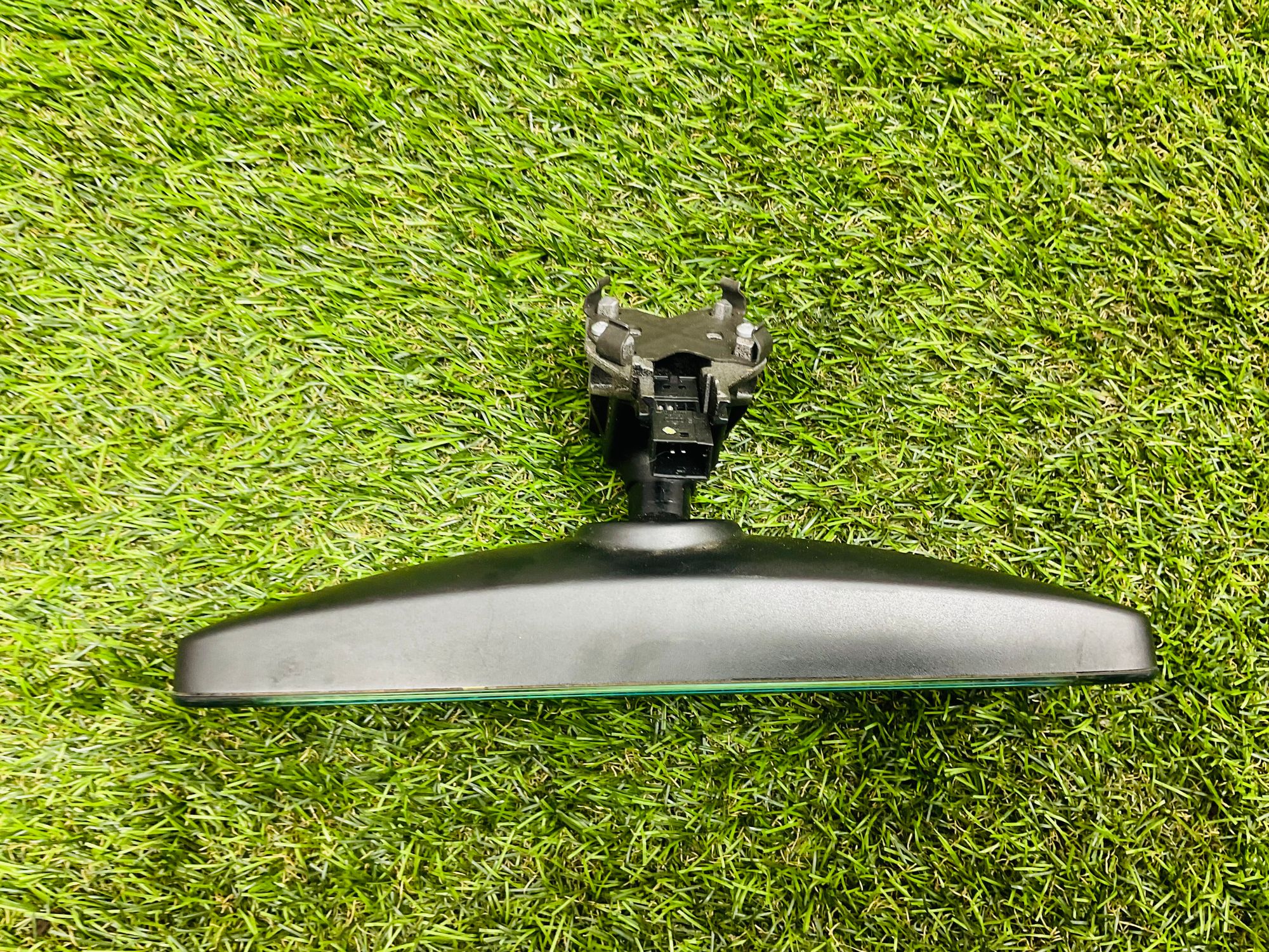 https://ycs.partsauto.market/partsauto-images/thmbs/userImages/h353NjtZg3VDP19b5HMt7LlpbQ93/part/6a76bf17-94a6-4dfa-8472-6c04927a1915_1785850650183.jpg