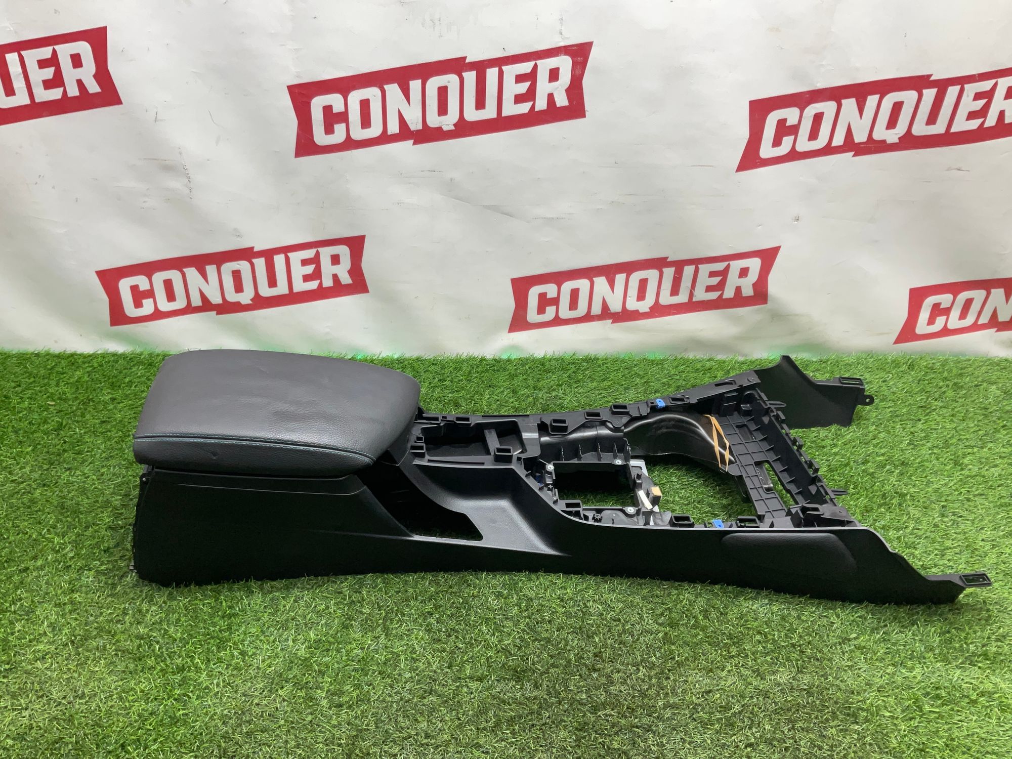 https://ycs.partsauto.market/partsauto-images/thmbs/userImages/h353NjtZg3VDP19b5HMt7LlpbQ93/part/6af52100-865d-415d-a8ed-260fff237748_1734524029687.jpg