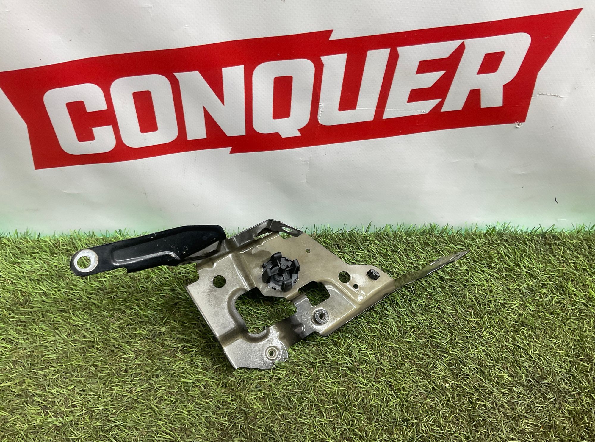 Кронштейн крыла передний левый BMW 3 G20/G21 рестайлинг 2022, 3000 рублей, Москва