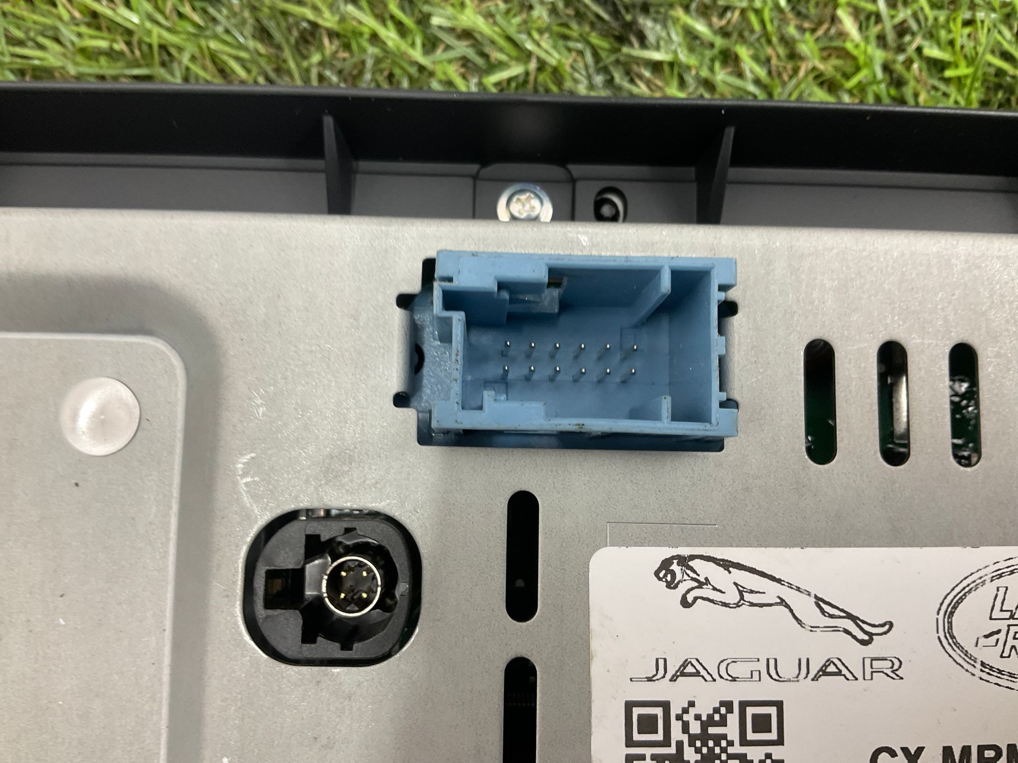 Дисплей информационный Land Rover Defender II 2021, 40000 рублей, Москва