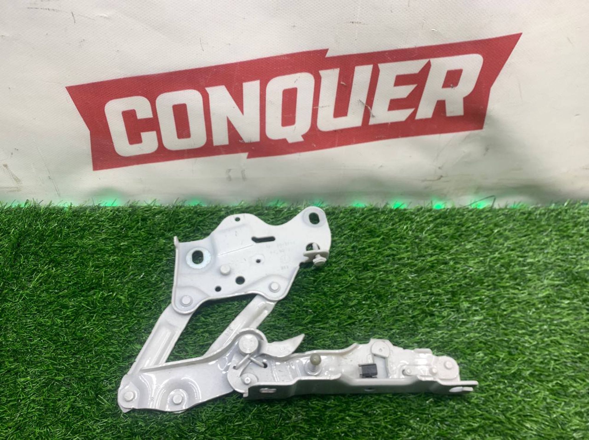 https://ycs.partsauto.market/partsauto-images/thmbs/userImages/h353NjtZg3VDP19b5HMt7LlpbQ93/part/6bd42609-61a0-4d77-82a6-7b1d2df56210_1732784351288.jpg