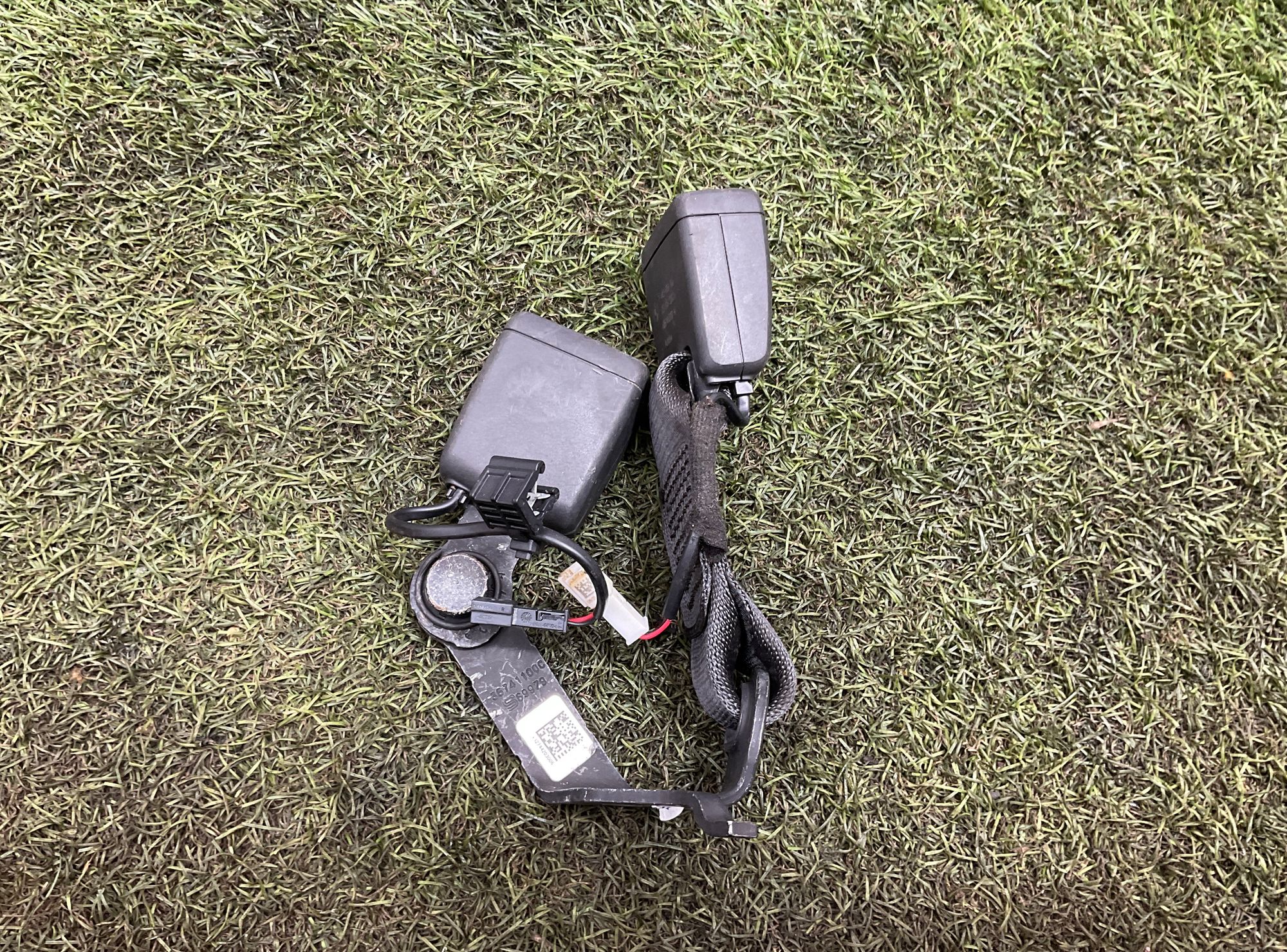 Замок ремня безопасности передний правый BMW 3 серия, G20/G21, 1000 рублей, Москва