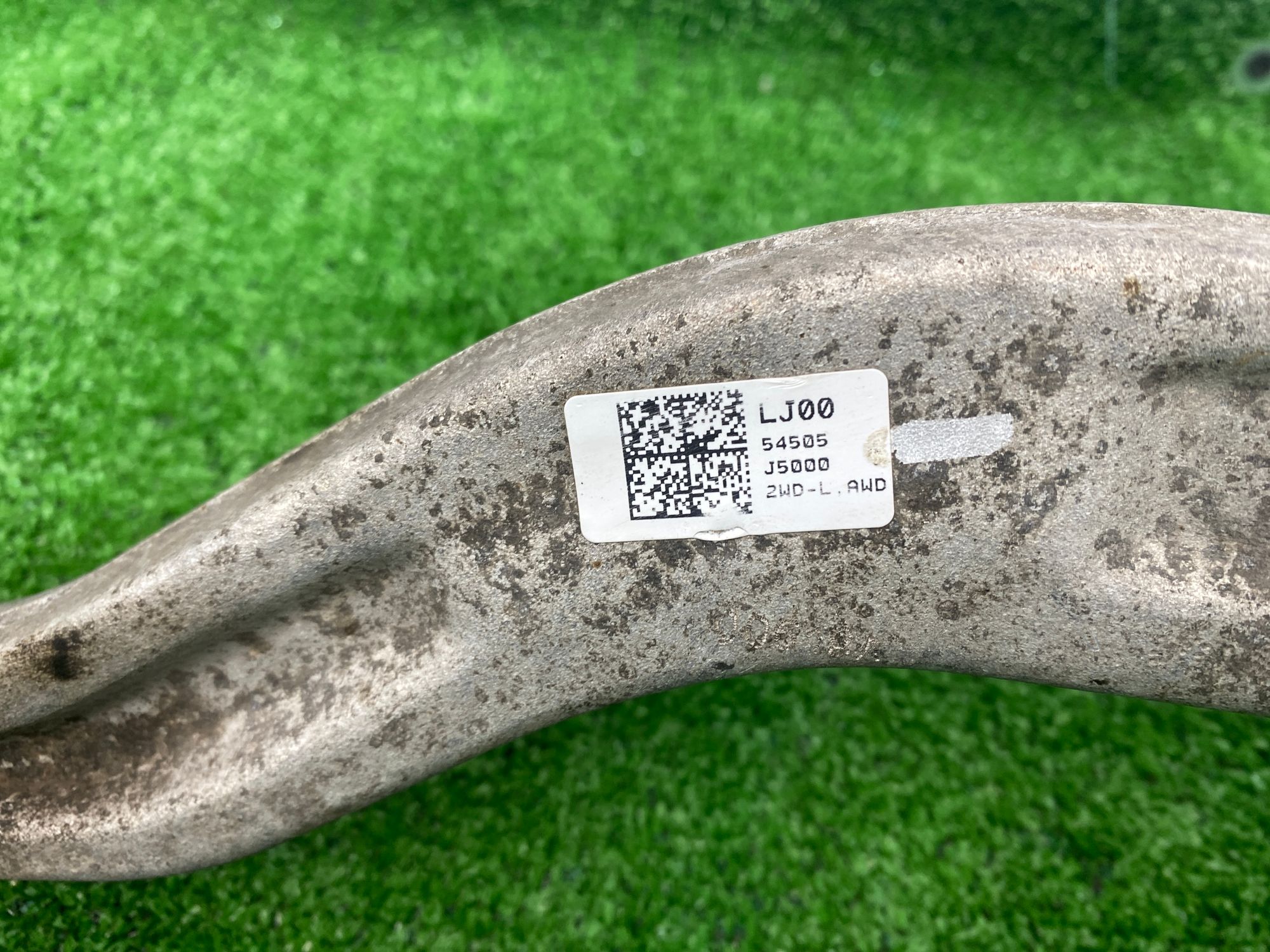 https://ycs.partsauto.market/partsauto-images/thmbs/userImages/h353NjtZg3VDP19b5HMt7LlpbQ93/part/6c108789-64da-4a83-ab36-c9b10276dce7_1741704479461.jpg