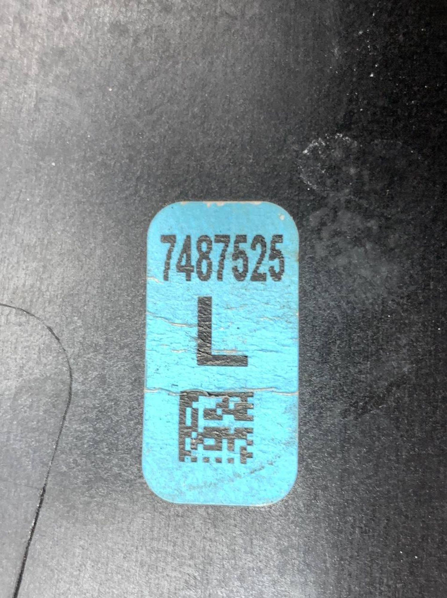 https://ycs.partsauto.market/partsauto-images/thmbs/userImages/h353NjtZg3VDP19b5HMt7LlpbQ93/part/6c81ec0b-ff98-4120-84cd-84049eaf95bf_1718791133806.jpg