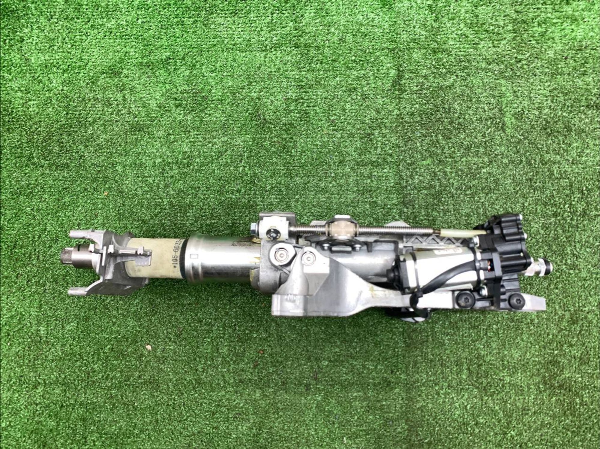 https://ycs.partsauto.market/partsauto-images/thmbs/userImages/h353NjtZg3VDP19b5HMt7LlpbQ93/part/6c974e36-aed1-410f-b9f4-845bafb33d53_1720178454527.jpg