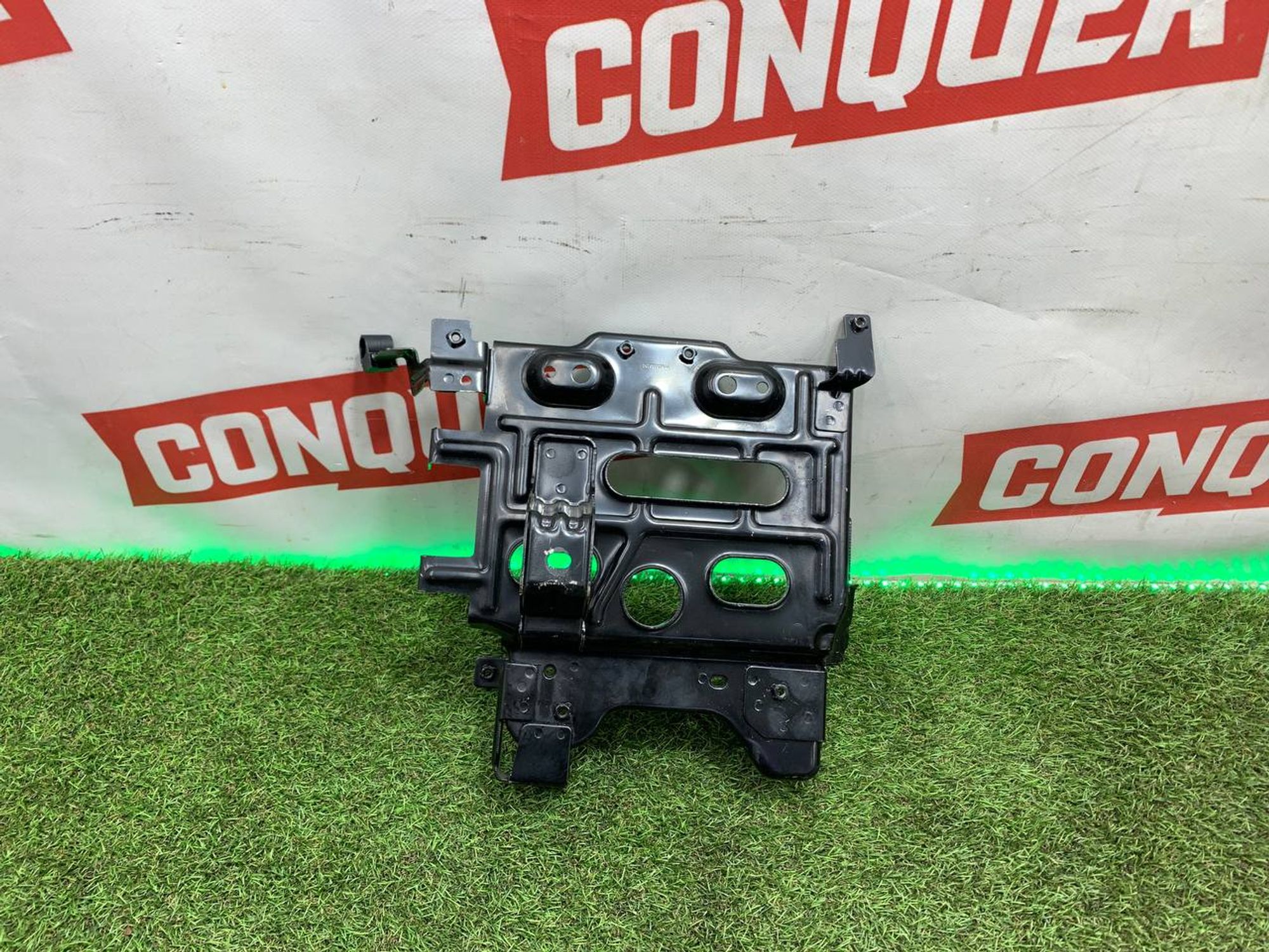 Площадка аккумулятора Exeed 807000029AA, 4000 рублей, Москва