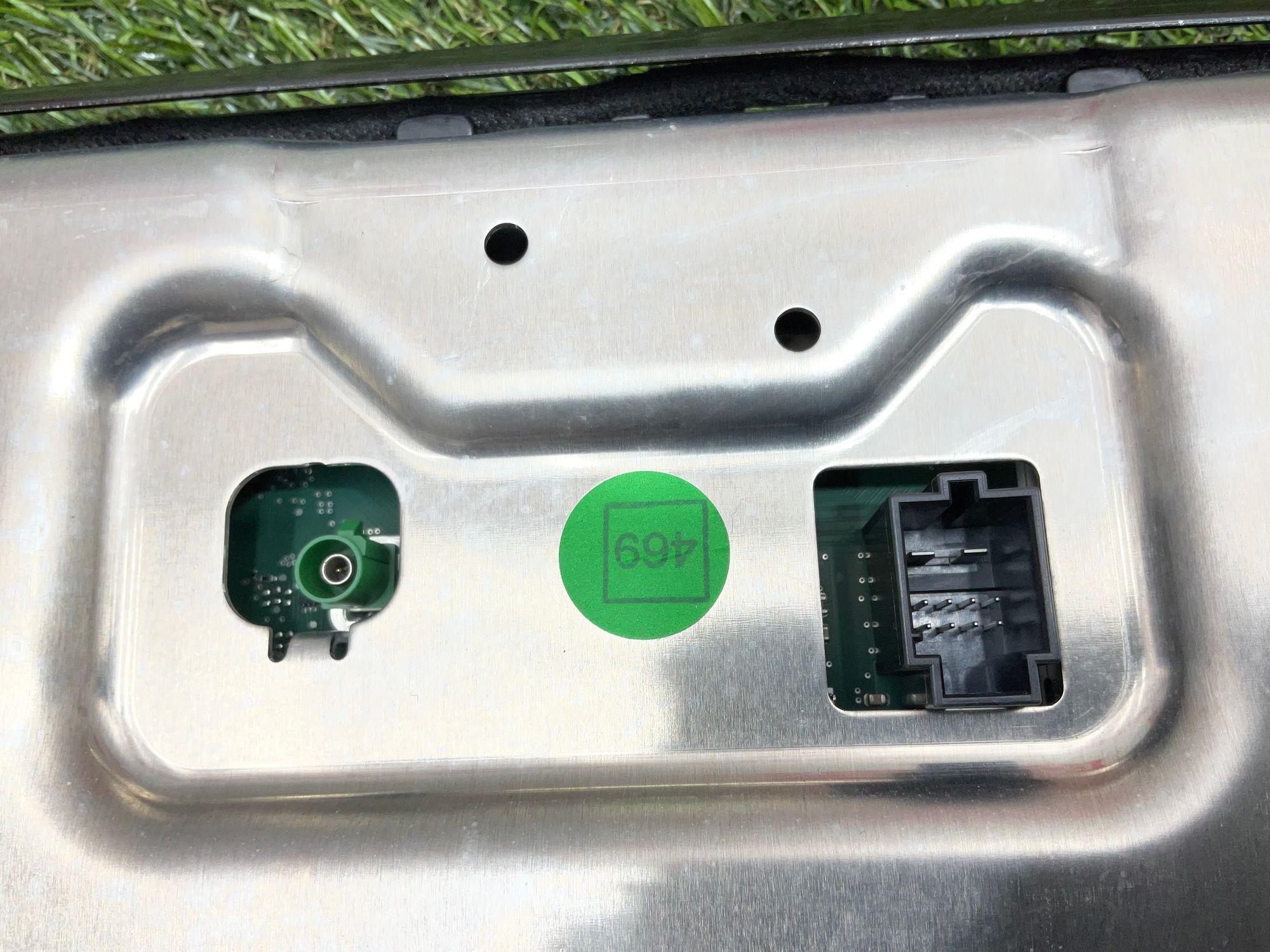 https://ycs.partsauto.market/partsauto-images/thmbs/userImages/h353NjtZg3VDP19b5HMt7LlpbQ93/part/6dd3ad24-152e-4e69-a446-5ea15892e153_1788525298651.jpg