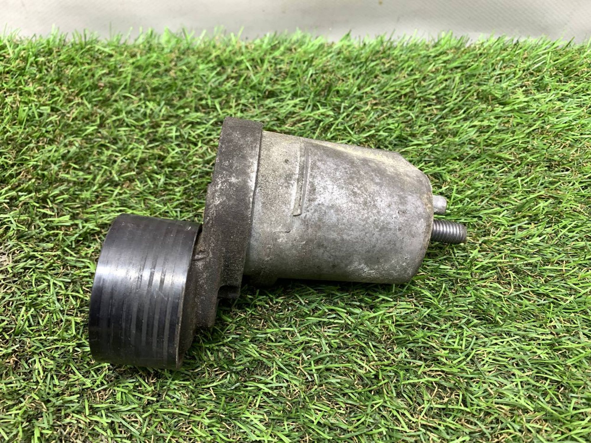 Натяжитель ремня BMW X3, E83 рестайлинг, 2000 рублей, Москва