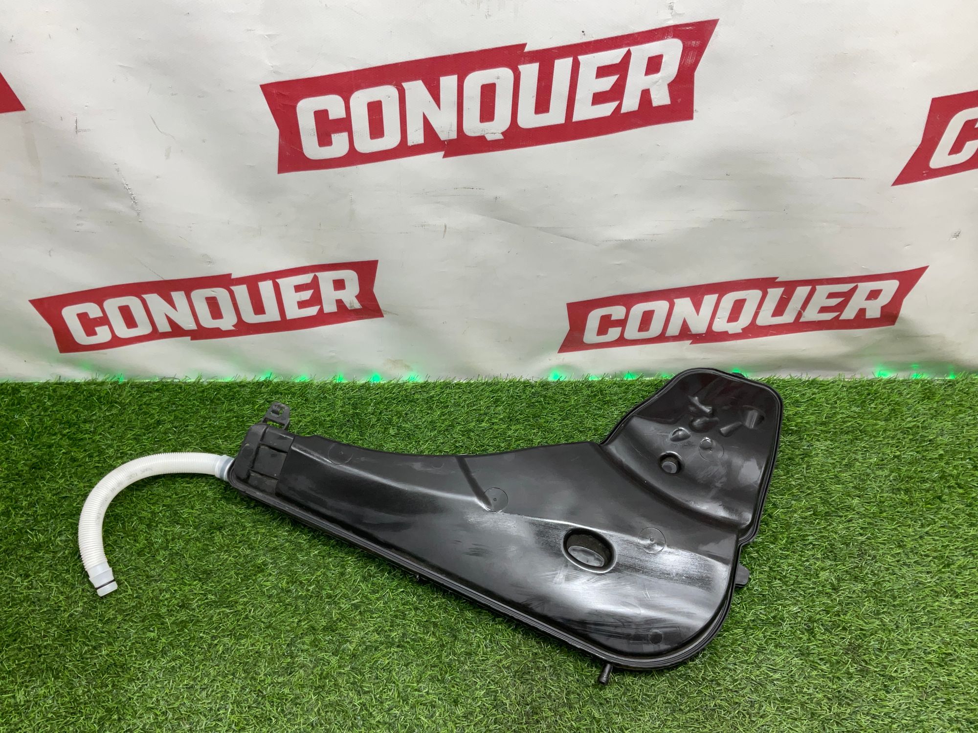 https://ycs.partsauto.market/partsauto-images/thmbs/userImages/h353NjtZg3VDP19b5HMt7LlpbQ93/part/6e327115-3c11-4d24-8de4-a92b6fc89f0c_1734704946914.jpg