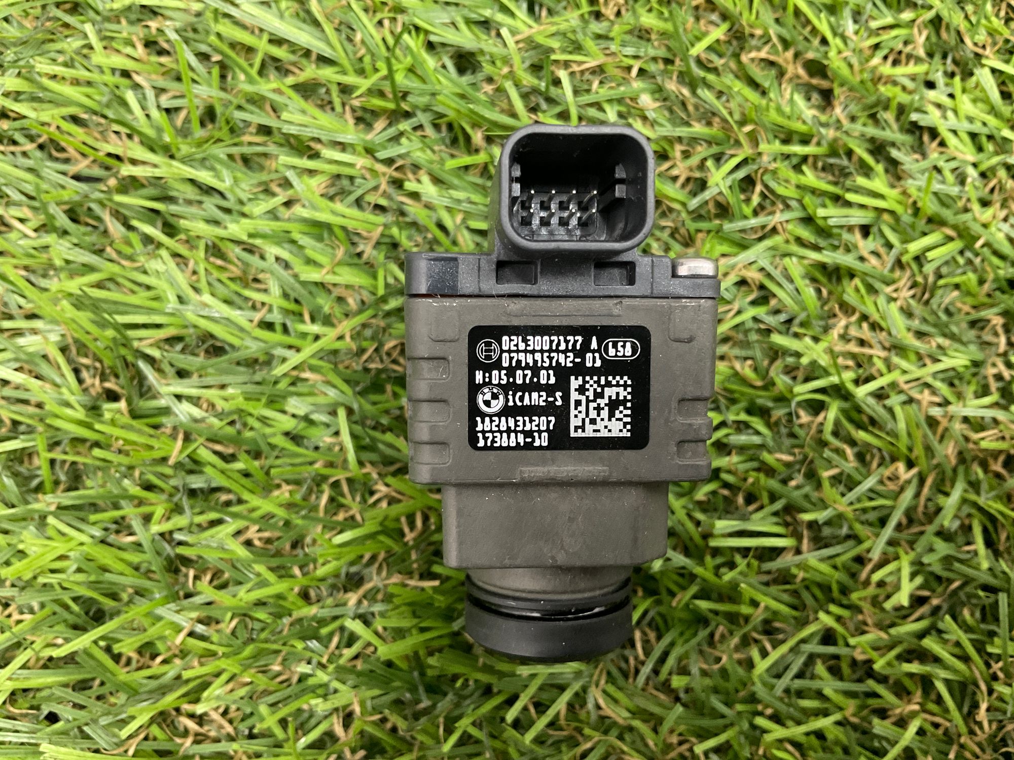 https://ycs.partsauto.market/partsauto-images/thmbs/userImages/h353NjtZg3VDP19b5HMt7LlpbQ93/part/6e3dbae2-55f9-4cca-ac03-539f73b3b86d_1750151701117.jpg