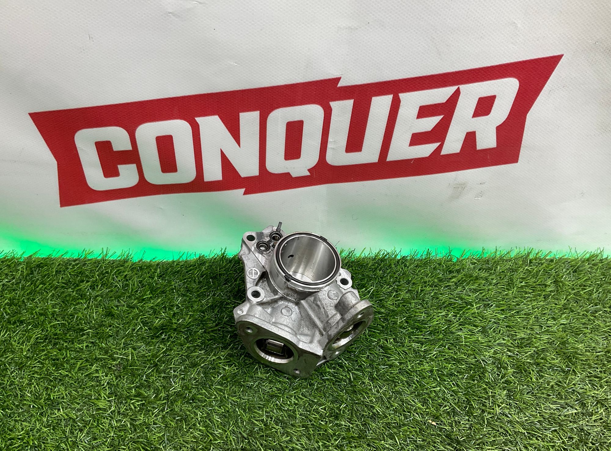 https://ycs.partsauto.market/partsauto-images/thmbs/userImages/h353NjtZg3VDP19b5HMt7LlpbQ93/part/6e45fb5d-d261-480f-b9f9-18aac0817834_1743752407866.jpg