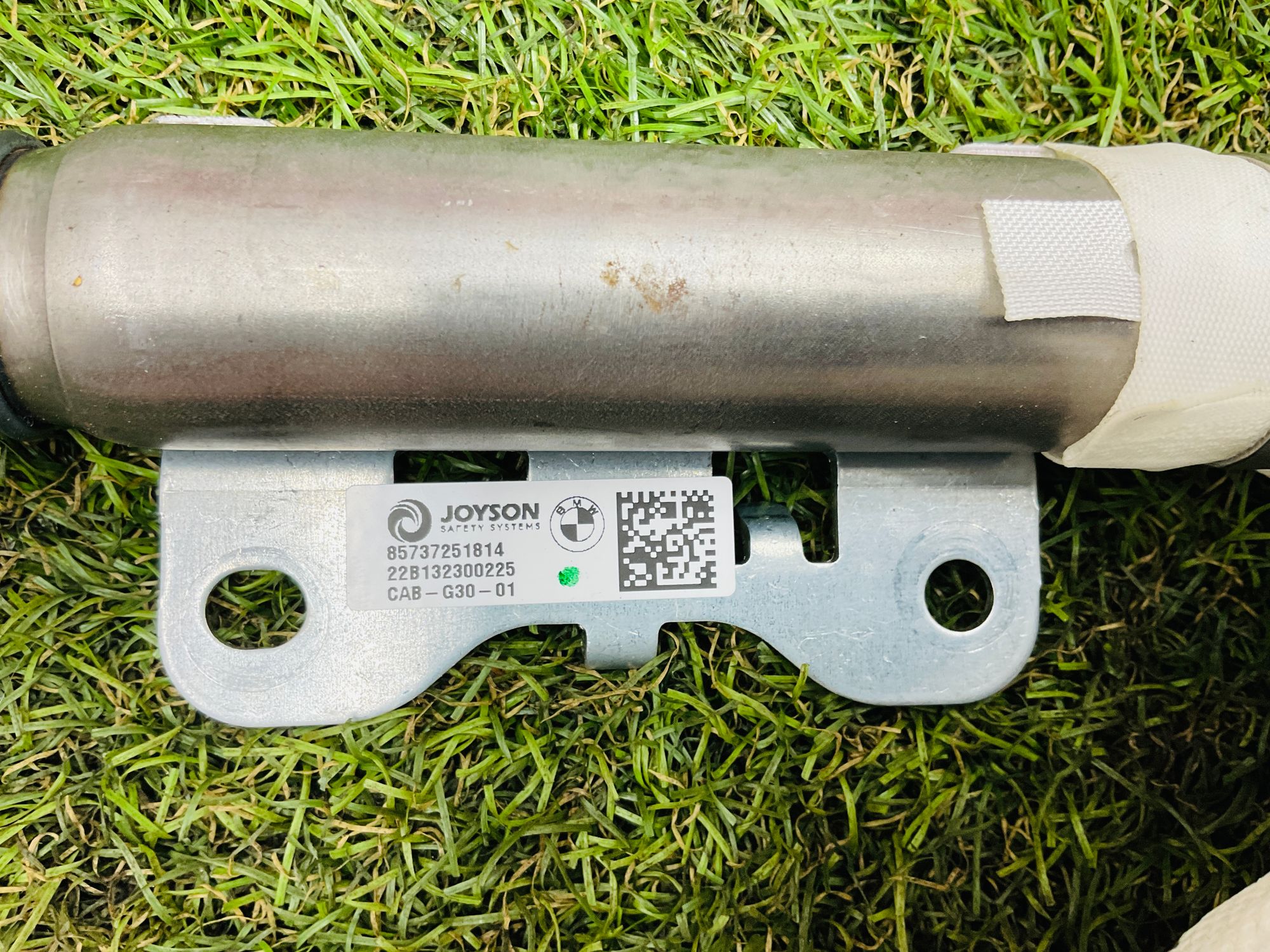 https://ycs.partsauto.market/partsauto-images/thmbs/userImages/h353NjtZg3VDP19b5HMt7LlpbQ93/part/6e6f96f2-aa23-4566-af77-e4bd228c5907_1779280433715.jpg