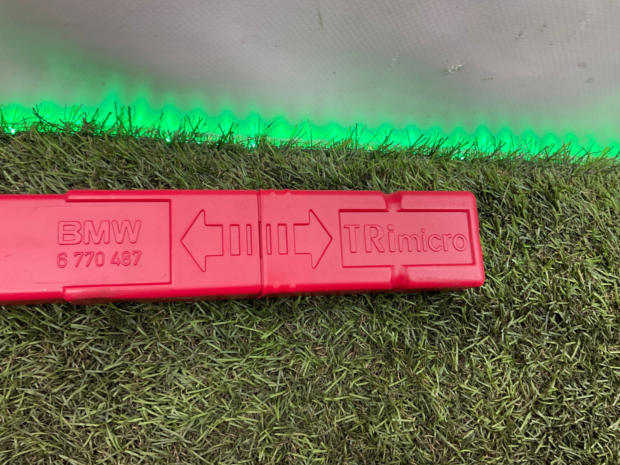 Знак аварийной остановки BMW M5, F90 рестайлинг 2022, 1000 рублей, Москва